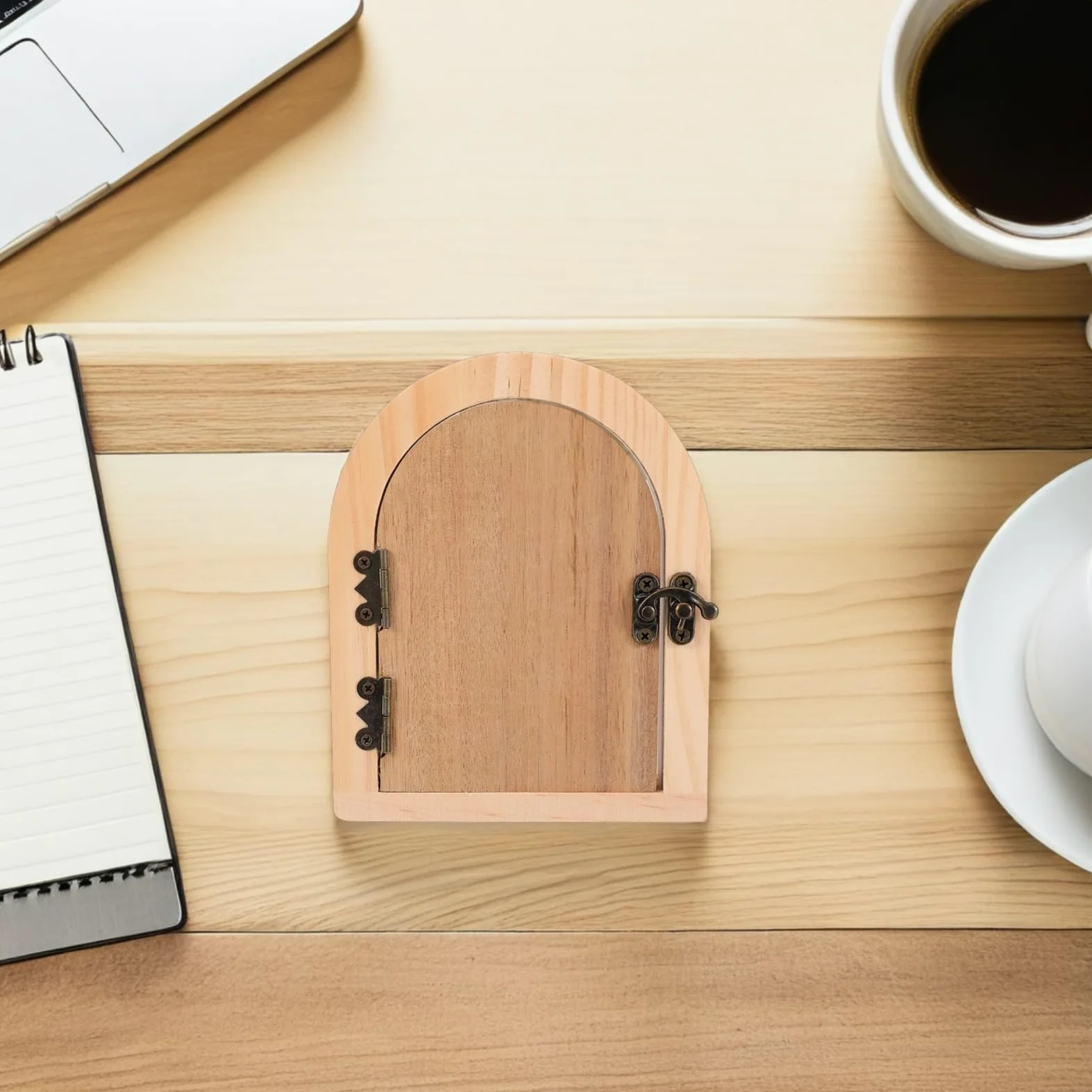 Copripresa Elettrica Porta Fiabesca in Legno 2 Pezzi Khaki | Design Nascosto Decorativo, per Superfici Murali Varie, Previene Contatto Accidentale