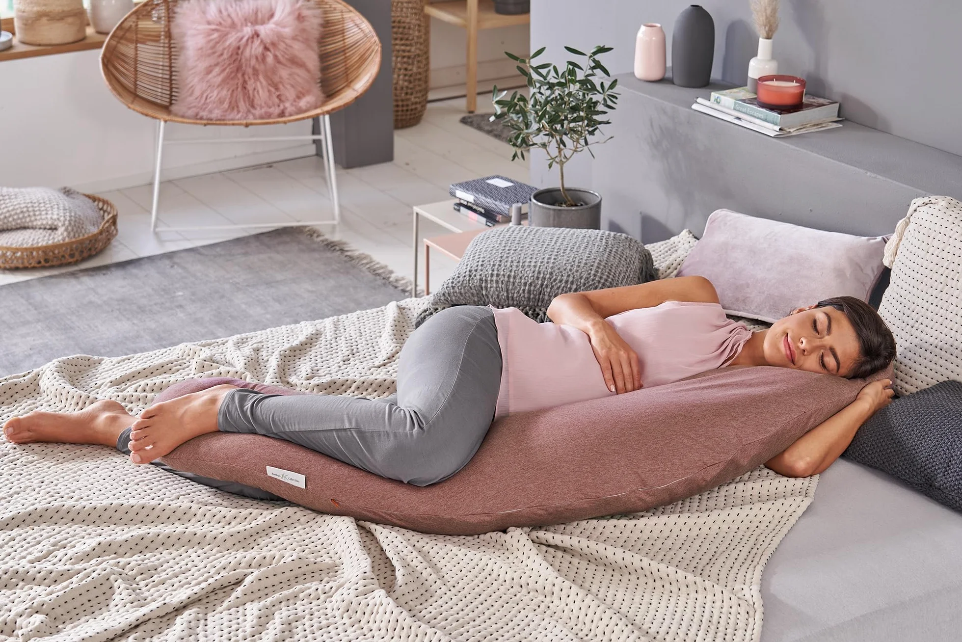 Theraline Cuscino originale per gravidanza e allattamento, imbottitura in microsfere sottili, rivestimento esterno melange grigio medio, collezione bambù, 190 cm