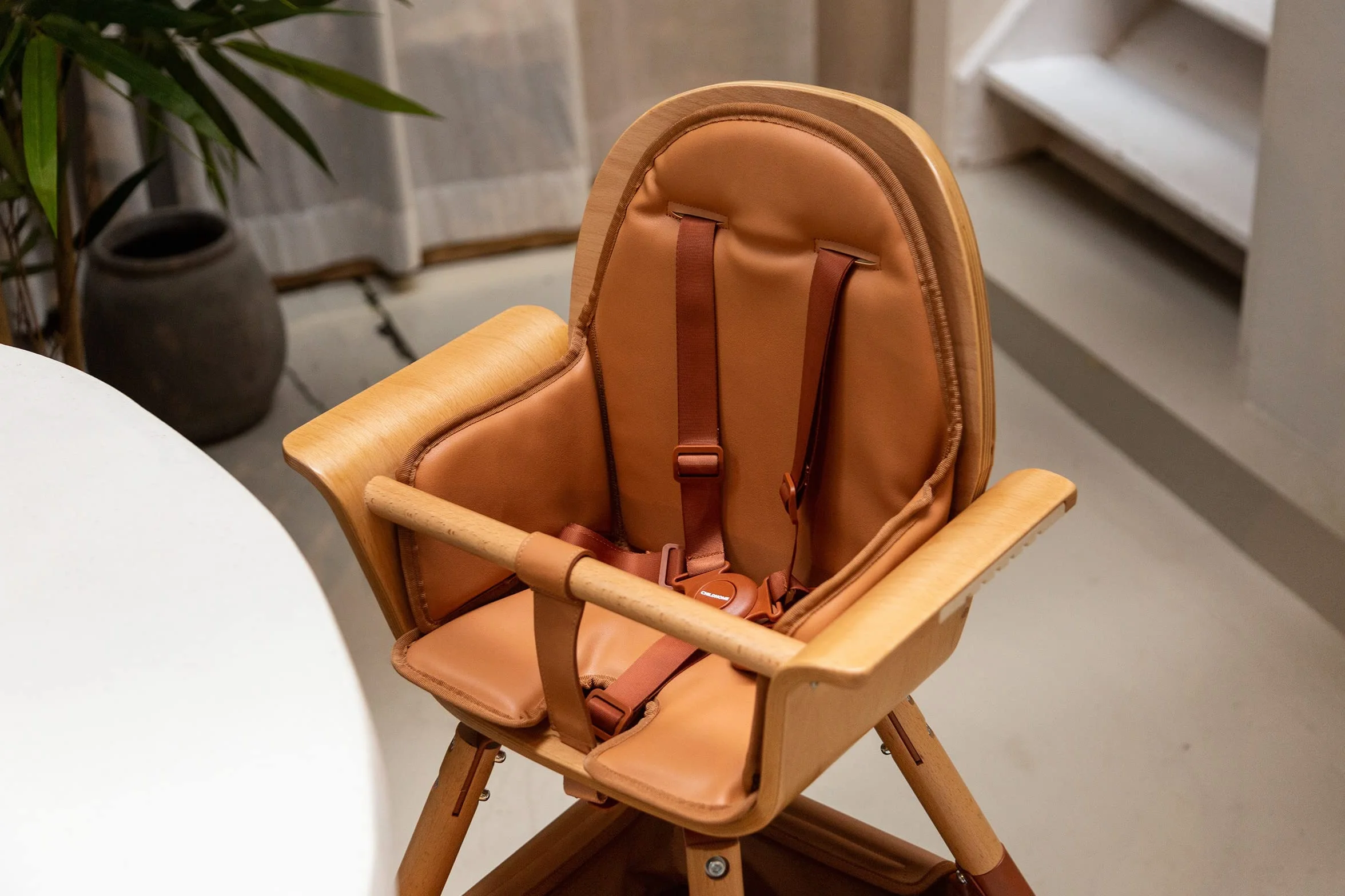CHILDHOME, Cuscino riduttore per seggiolone effetto pelle, compatibile con Evolu e Evowood, Nude