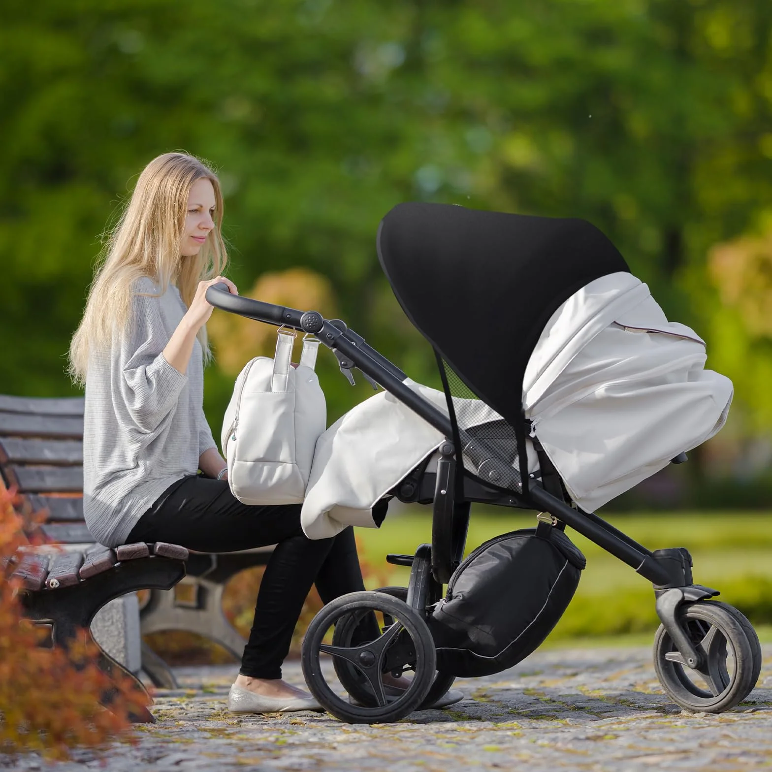 Parasole per Passeggino Parasole Carrozzina Universale Regolabile, Ombrello per Passeggino Protezione UV, Telo Parasole per Carrozzina per Bebè per Passeggini, Seggiolini(Nero)