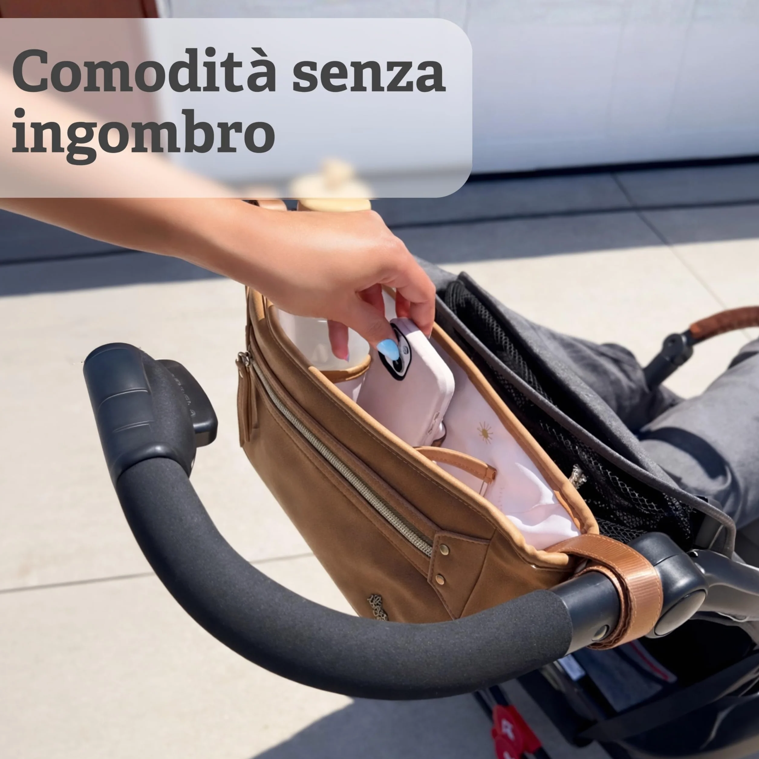 Itzy Ritzy Organizer regolabile per passeggino, dotato di due tasche frontali integrate con cerniera e cinghie regolabili per adattarsi a quasi qualsiasi passeggino, caffè e crema