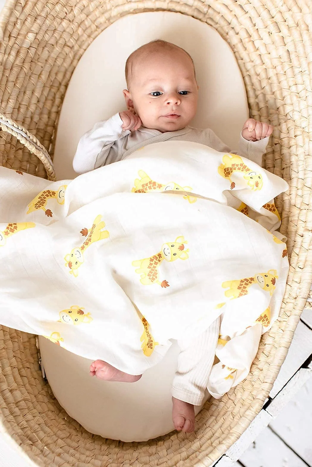 Cuddlebug Copertina Neonato in Mussola (4 Pezzi) - Coperte in 100% Mussola di Cotone per Neonato, Coperte in Mussola Morbide e Traspiranti, Teli Multiuso per Neonati (Safari Friends)