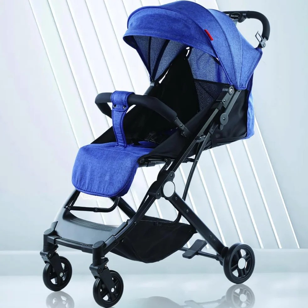 BAKAJI Passeggino Easy Ultra Leggero con Chiusura Facilitata Portata Massima 15 kg, Schienale Reclinabile con Cintura di Sicurezza a 5 Punti, Pieghevole con Una Mano, Salvaspazio (Blu)