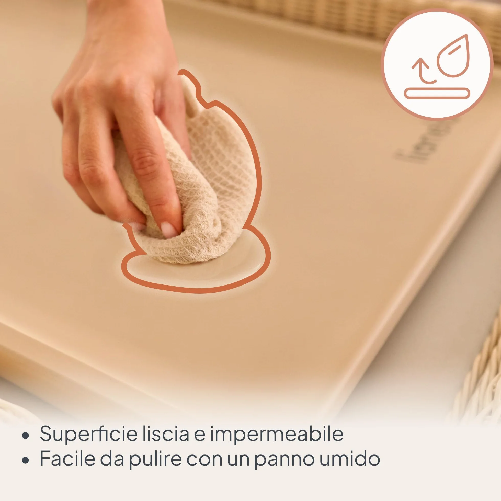 LIONELO Fasciatoio Neonato MEGS 50×70 cm Materassino Fasciatoio in Schiuma PU, Morbido Caldo al Tatto, Impermeabile, Antiscivolo, con Bordi Rialzati per Comfort e Sicurezza, Portatile (Beige)