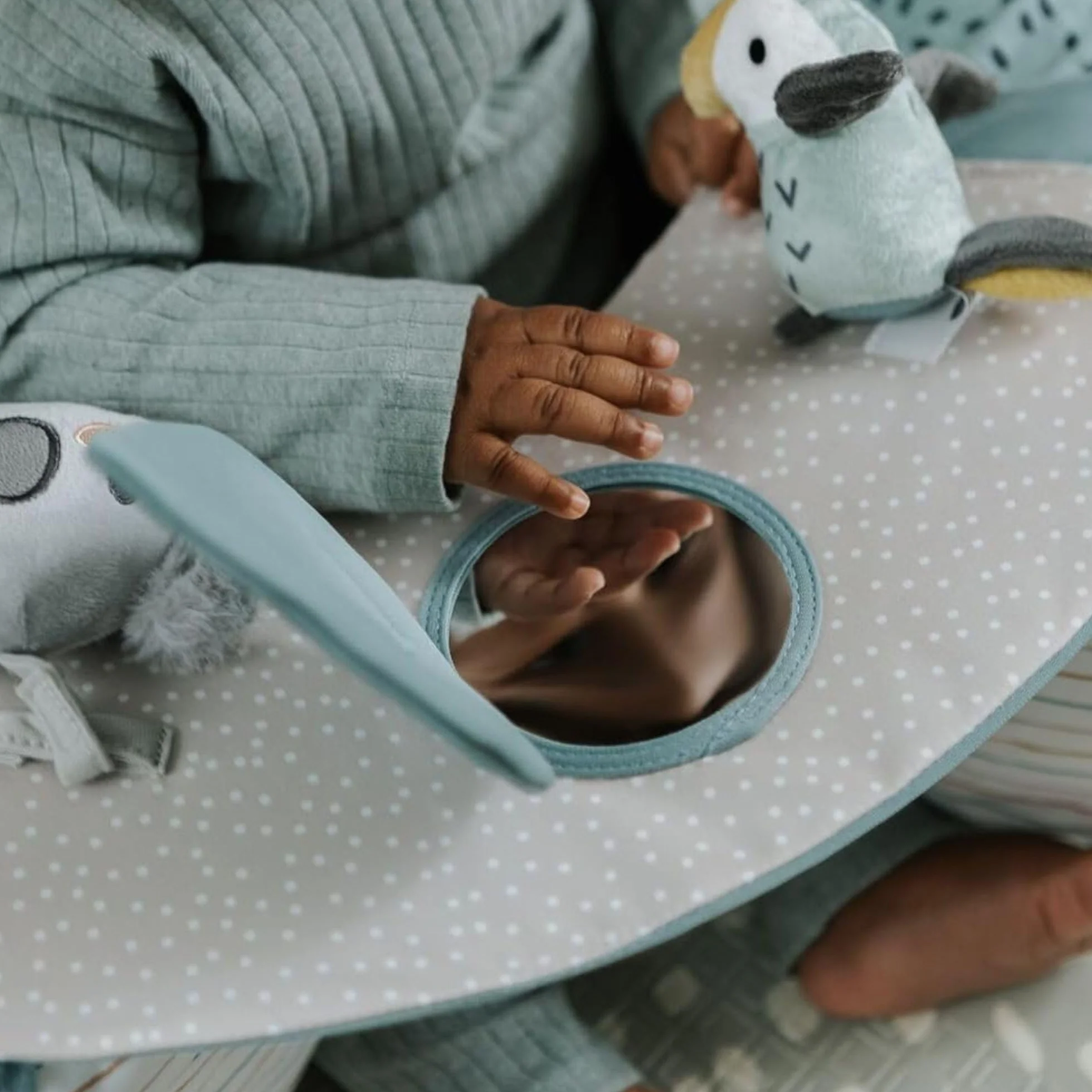 Nuby Seggiolino per Bambini, Animal Adventures Sit-Me-Up, Sedile Gonfiabile Sit & Play da Pavimento, Vassoio Rimovibile, Lavabile in Lavatrice, Adatto a Partire dai 6 Mesi