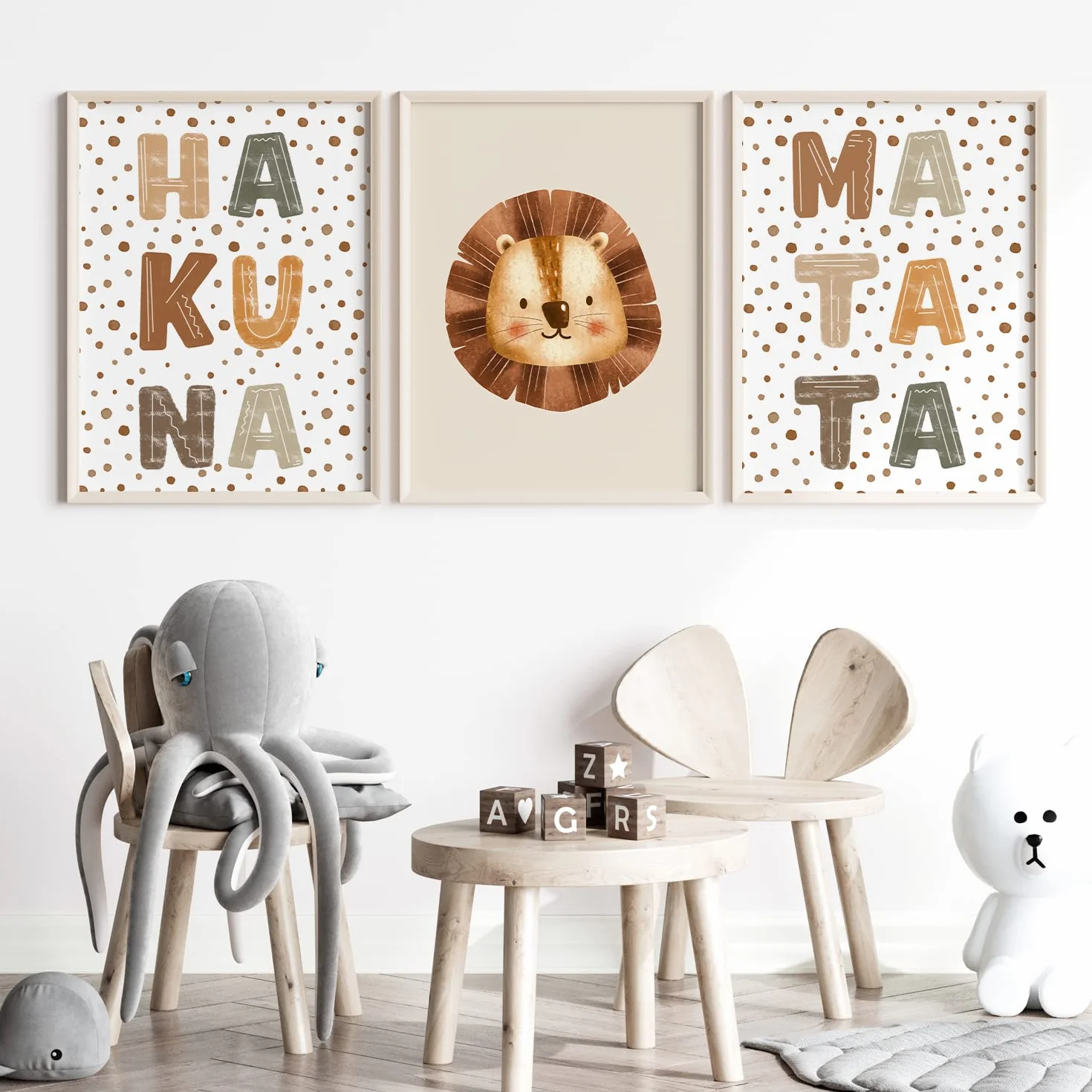 MeinBaby123® Poster per cameretta dei bambini, set da 3 pezzi, formato DIN A2, poster da parete per cameretta dei bambini, regalo per la nascita, poster da parete Premium (Hakuna Matata A2)