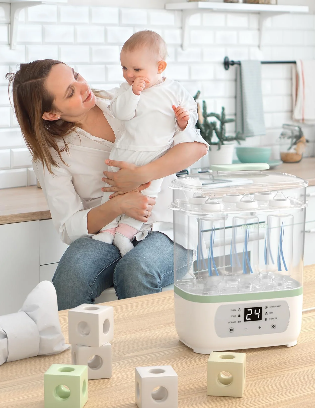 Momcozy Sterilizzatore Biberon Elettrico a Vapore 3-in-1 – Sterilizza, Asciuga e Riscalda, Elimina Molti Batteri Comuni In Vari Scenari d’Uso, Capacità 8 Biberon, Protezione Antigermi 24h