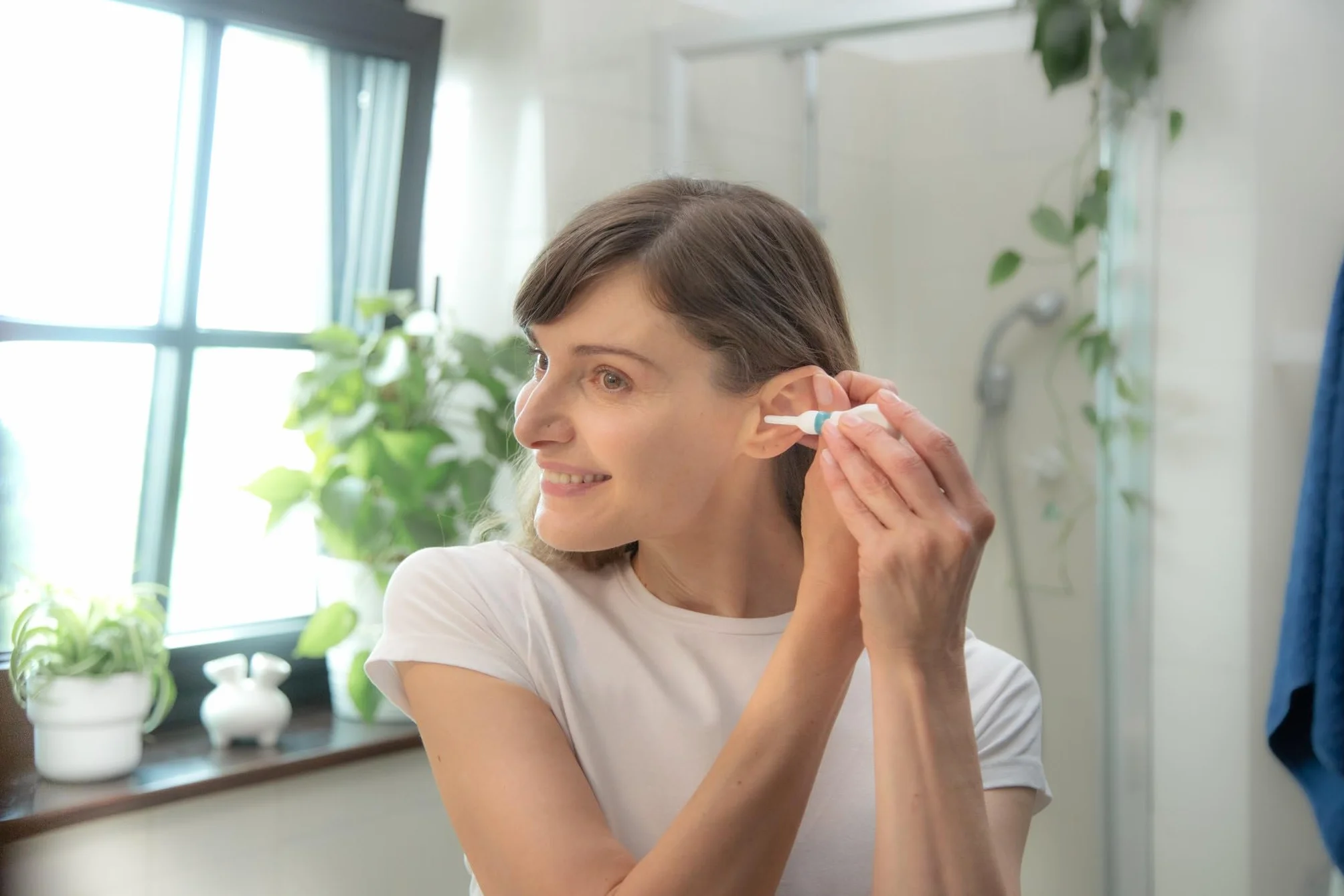 l'innovativo dispositivo brevettato per una pulizia delle orecchie sicura, efficace ed eco-sostenibile. Riutilizzabile, garantisce un’igiene auricolare superiore a casa e in viaggio.