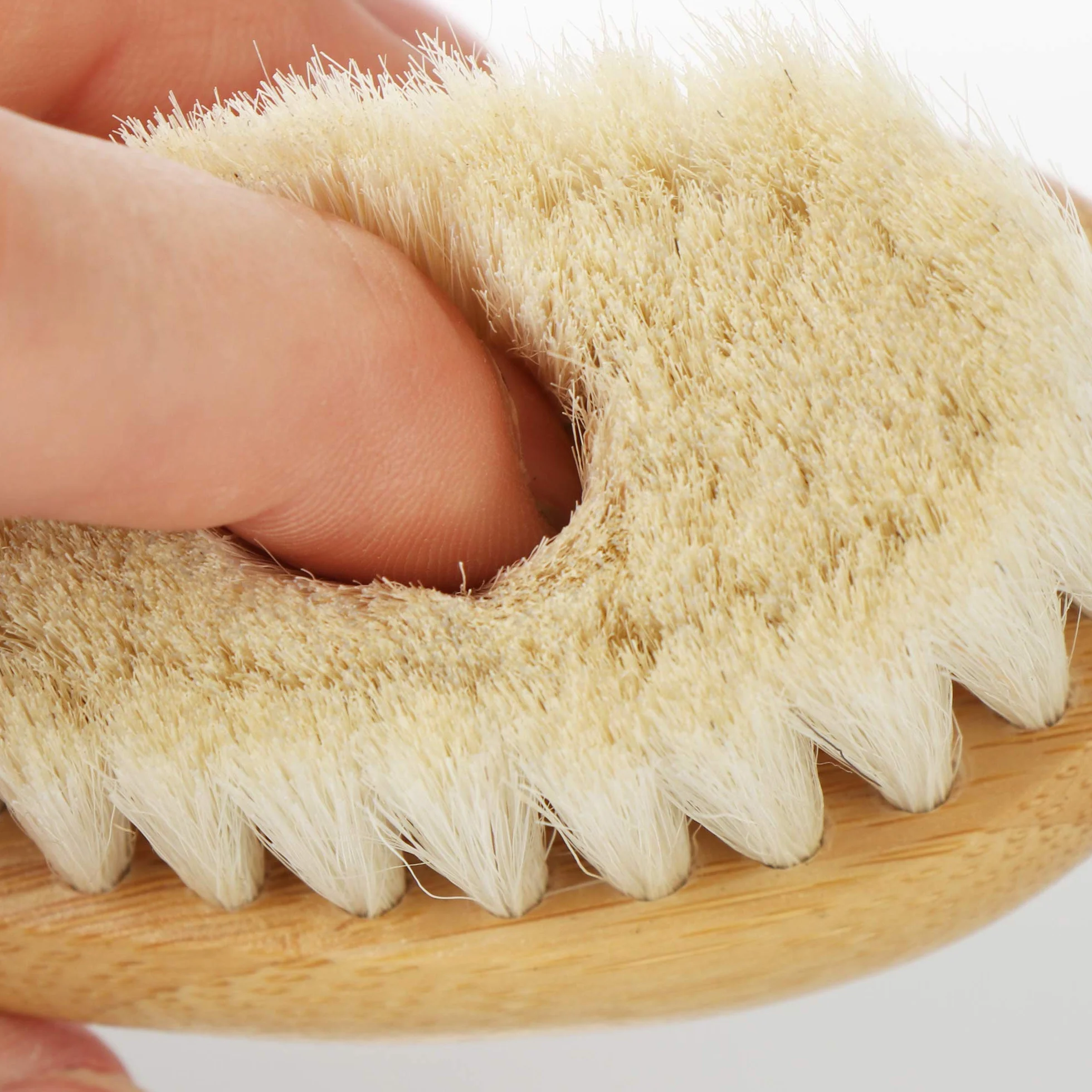 com-four® Spazzola per Neonati e Pettine per Neonati e Bambini Piccoli - Spazzola per Capelli in bambù con Morbida Lana di Pecora (Pettine + Spazzola per Capelli - Pecora)