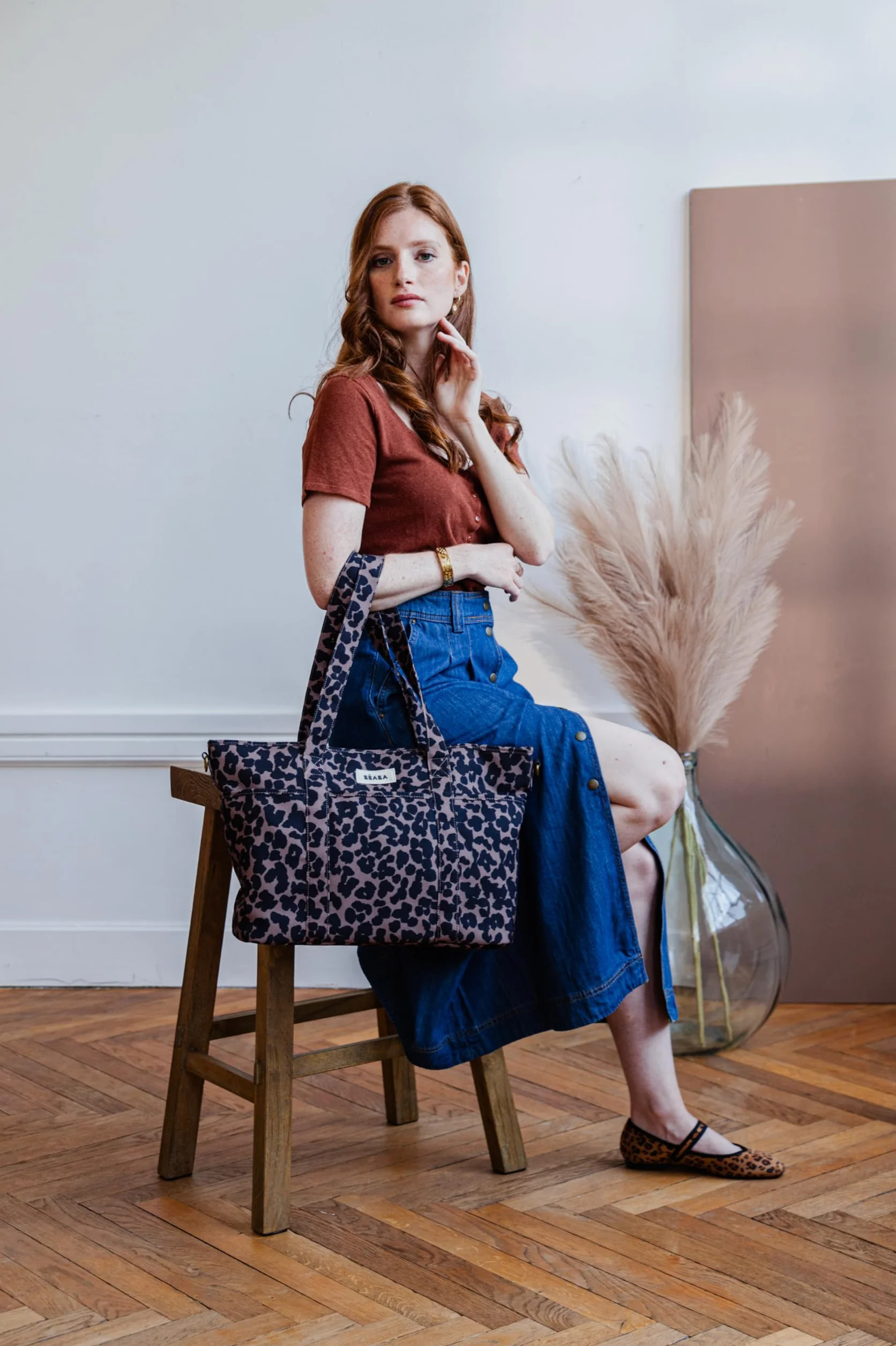 BÉABA Borsa Fasciatoio Bebè Madrid 22L – Borsa Pannolini Tipo Tote, Unisex Mamma e Papà, 11 Tasche, Tasca Termica, Aggancio Passeggino, Fasciatoio Imbottito – Leopardo