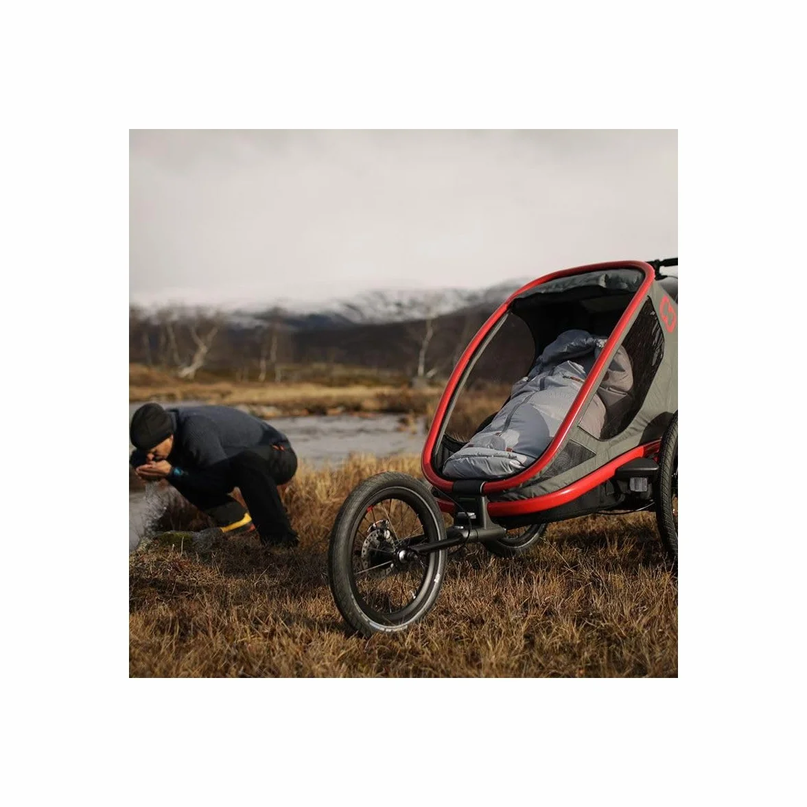 Hamax - Outback Jogger Kit Nero - Ruota da 16 pollici - Freno a Mano - Cinghia di sicurezza - Telaio in alluminio leggero - Stabilità ottimale - Comfort per bambini - Compatibile con rimorchio Outback