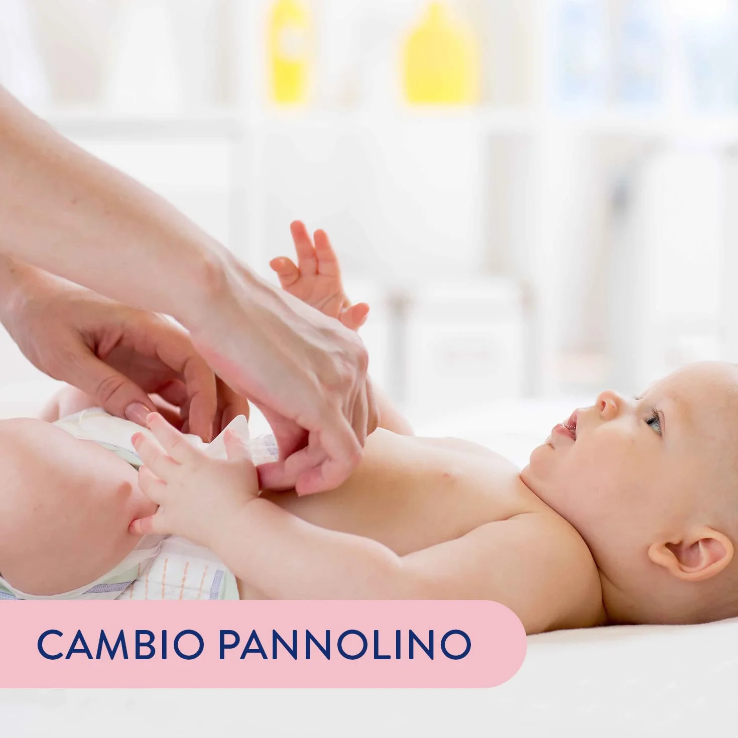 Babycoccole OLIO DETERGENTE EMOLLIENTE per pulire Corpo e il Viso di Bambini e Neonati. Con Olio di Mandorla, Vitamina F, Ingredienti Naturali. Dermatologicamente testato per Pelle Sensibile. 250ml