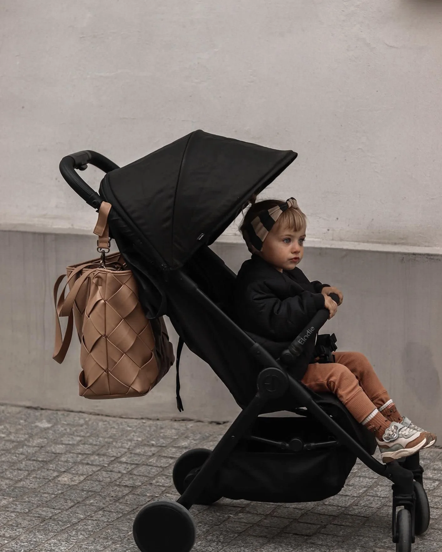 Elodie Details MONDO Barra di sicurezza per passeggino - Nera