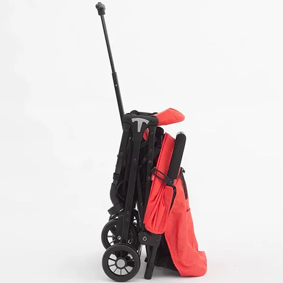 BAKAJI Passeggino Pro Ultra Leggero con Chiusura Facilitata Portata Massima 15 kg, Schienale Reclinabile con Cintura di Sicurezza a 5 Punti, Pieghevole con Una Mano, Salvaspazio (Rosso)