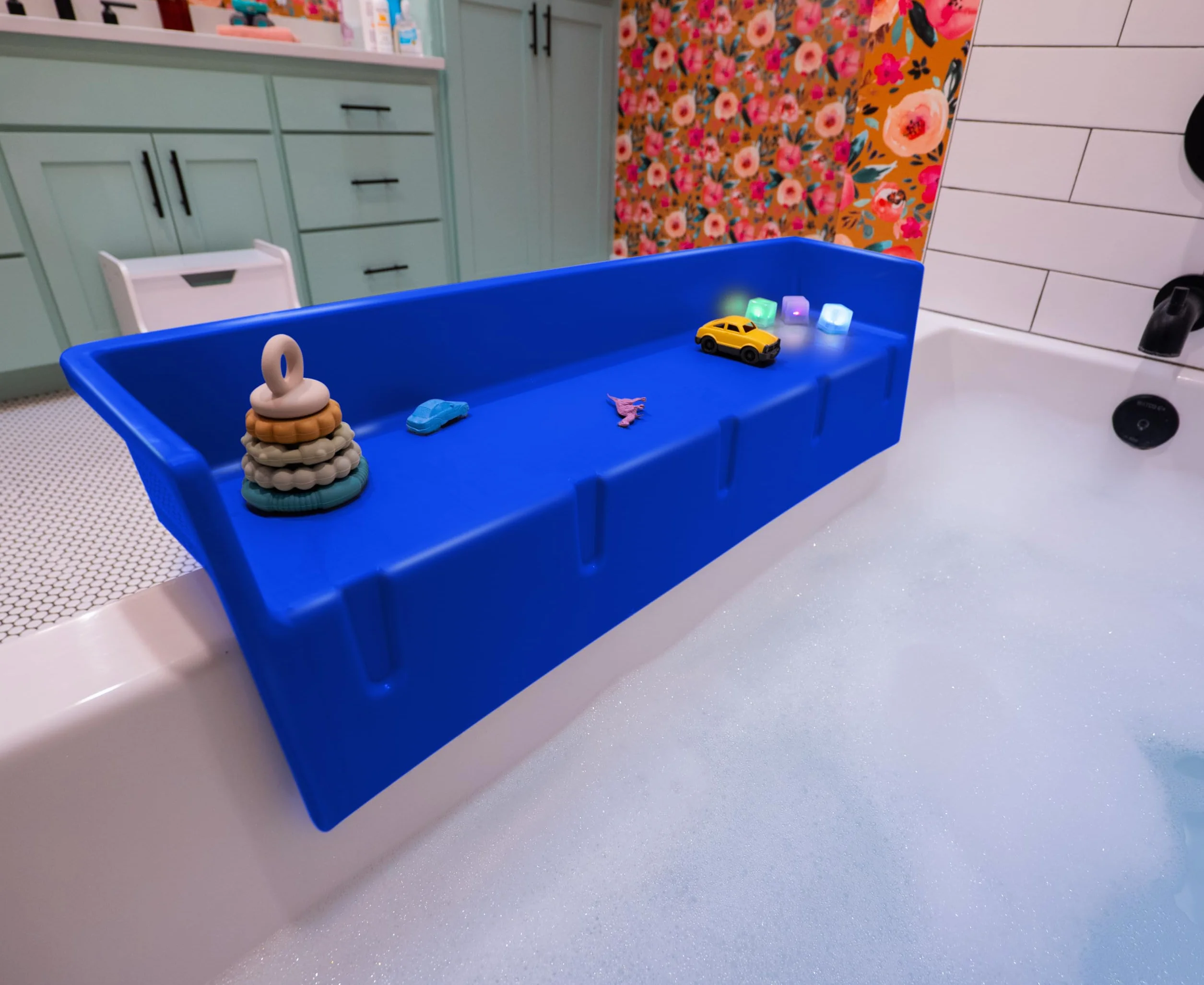 Tub Topper® Bathtub Splash Guard Play Shelf Area -Toy Tray Caddy Holder Storage -Suction Cups Attach to Bath Tub -No Mess Water Spill in Bathroom -Fun for Toddlers Kids Baby