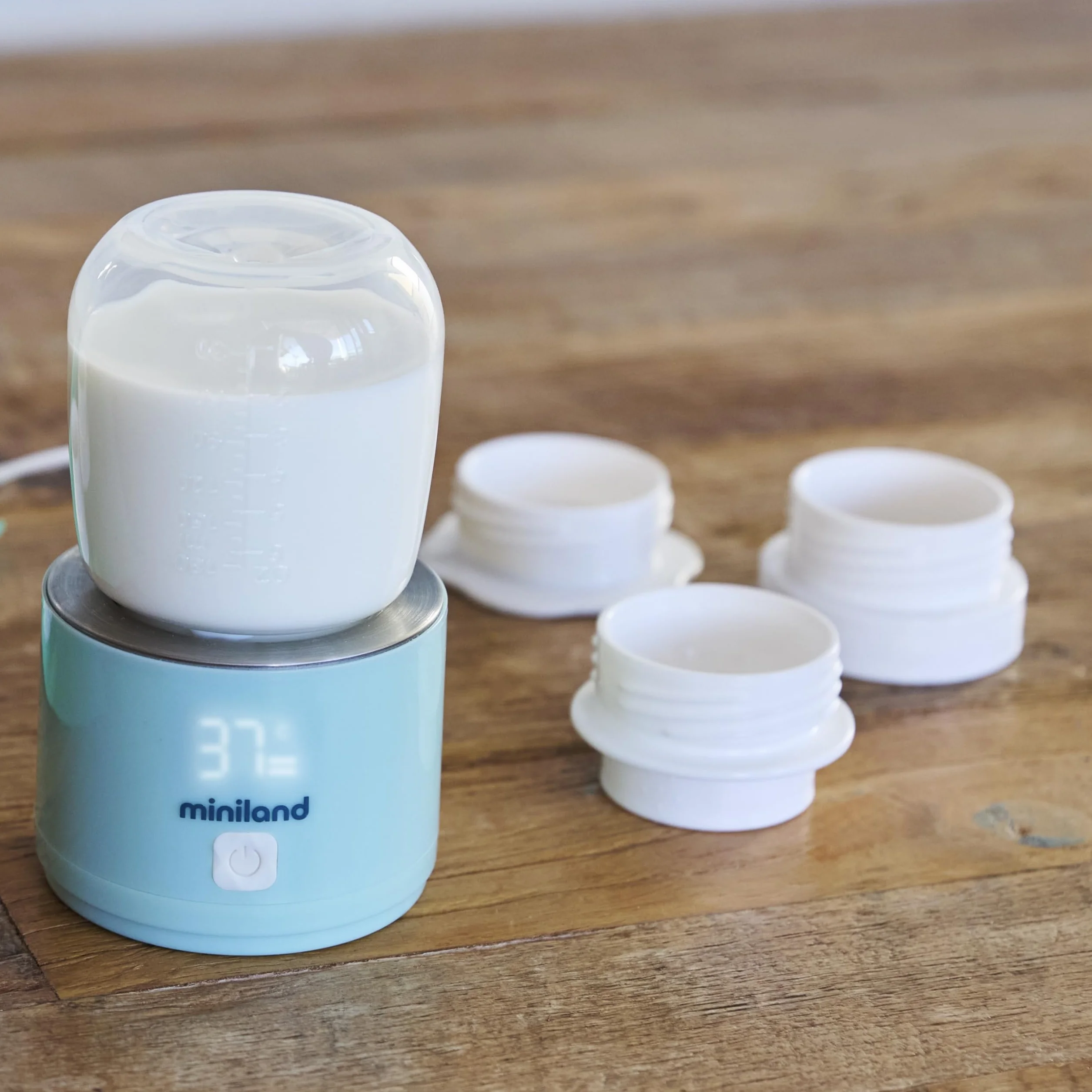 Miniland Scaldabagno portatile, leggero e compatto, con adattatori per biberon e cavo di ricarica, ideale per viaggi e passeggiate, accessori di alimentazione | Warmy On the Go
