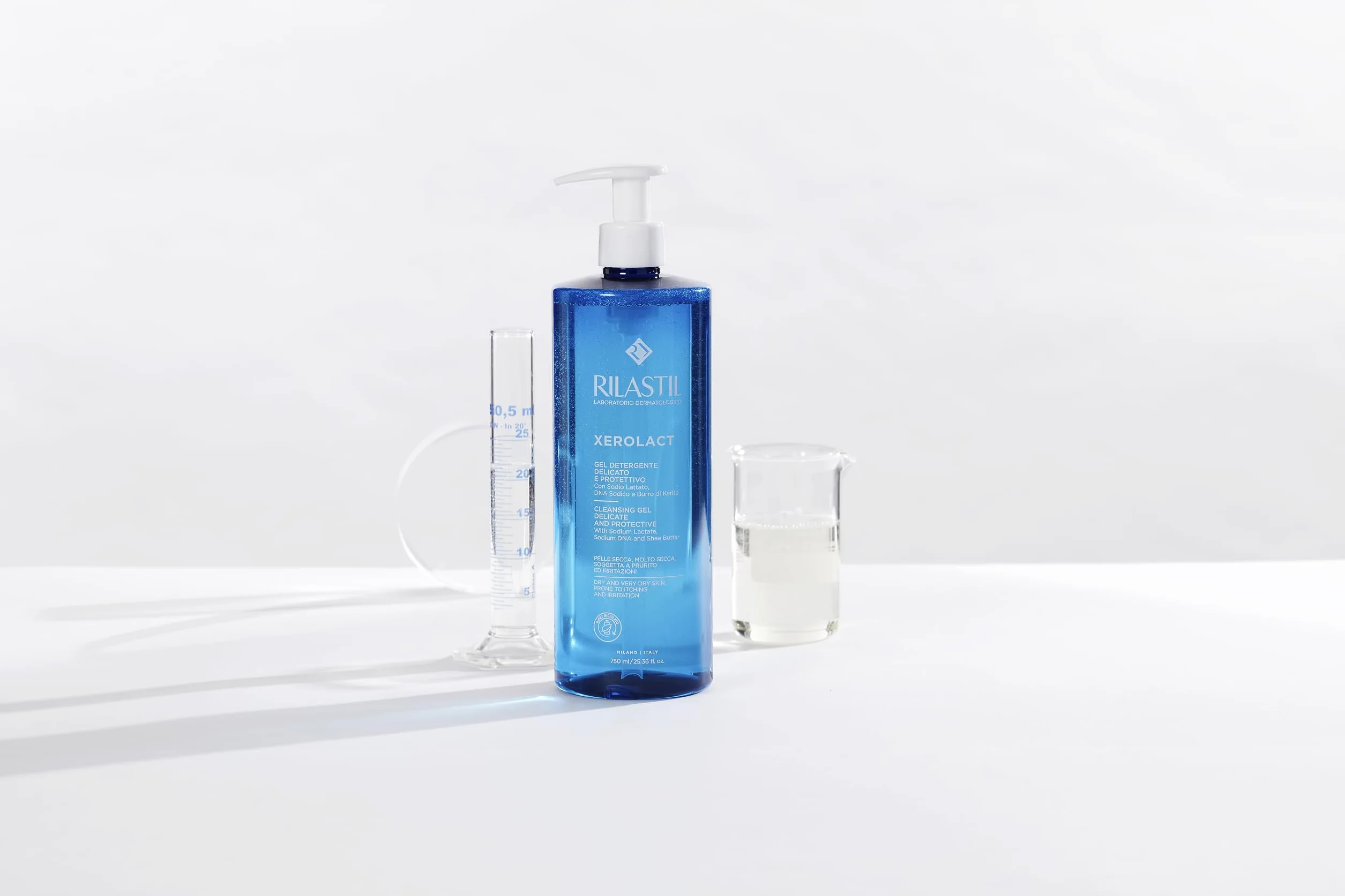 Rilastil Xerolact Gel Detergente per Neonati, Bambini e Adulti, Delicato e Protettivo per le Pelli con Tendenza Atopica, Confezione da 750ml