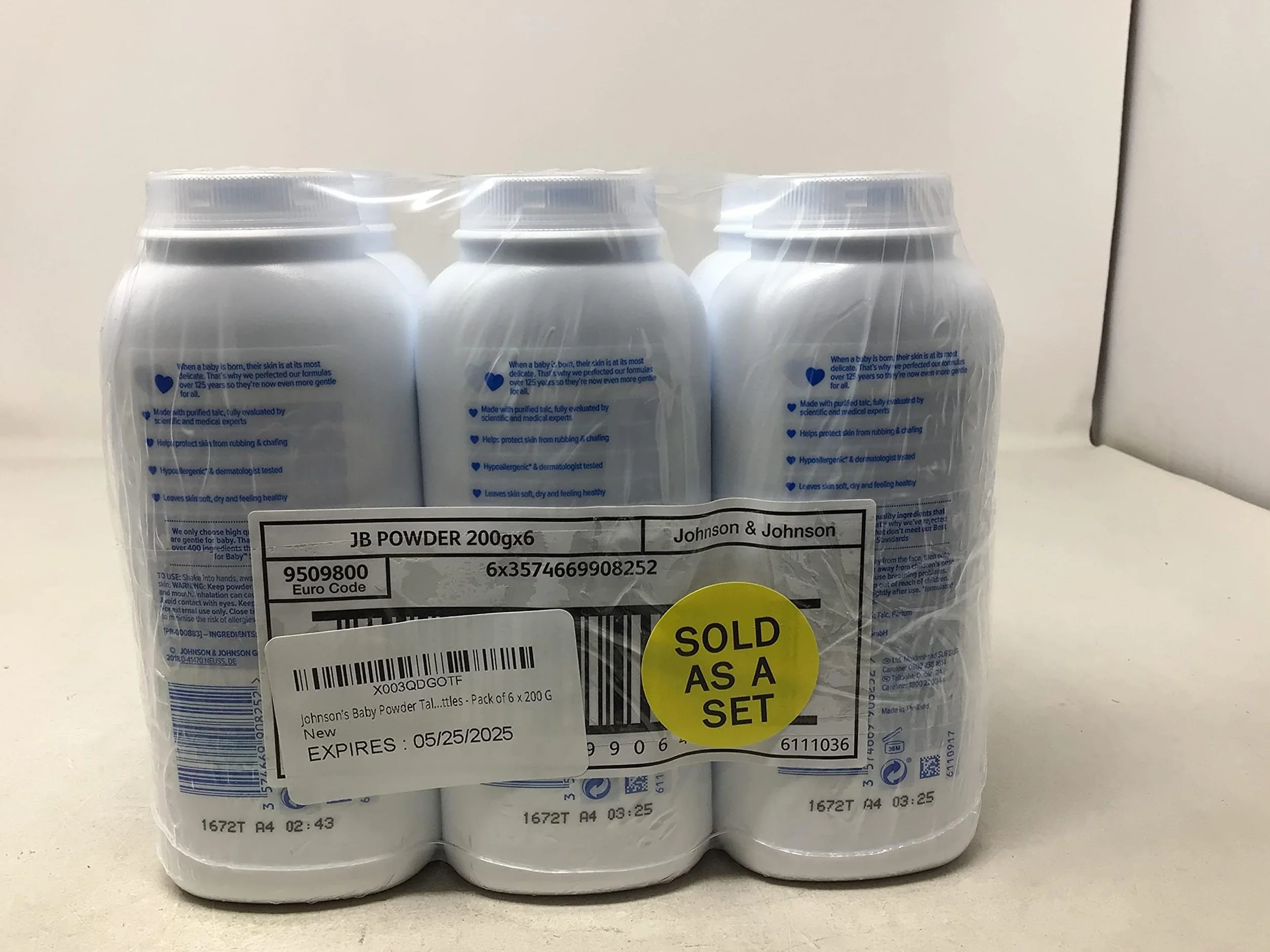 Johnson's Baby Talco in polvere e talco morbido per la cura della pelle, confezione da 6 x 200 g