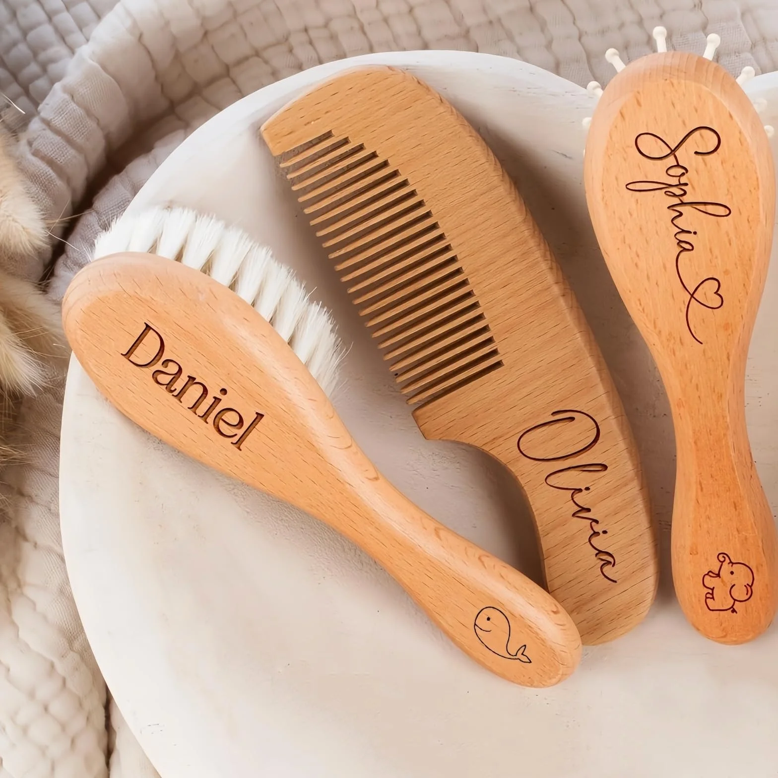 Set Personalizzato Di Spazzola E Pettine Per Bambini, Spazzola In Lana, Pettine In Legno Con Nome E Icona Incisi, Accessori Per Il Bagnetto, Regali Per Neonati
