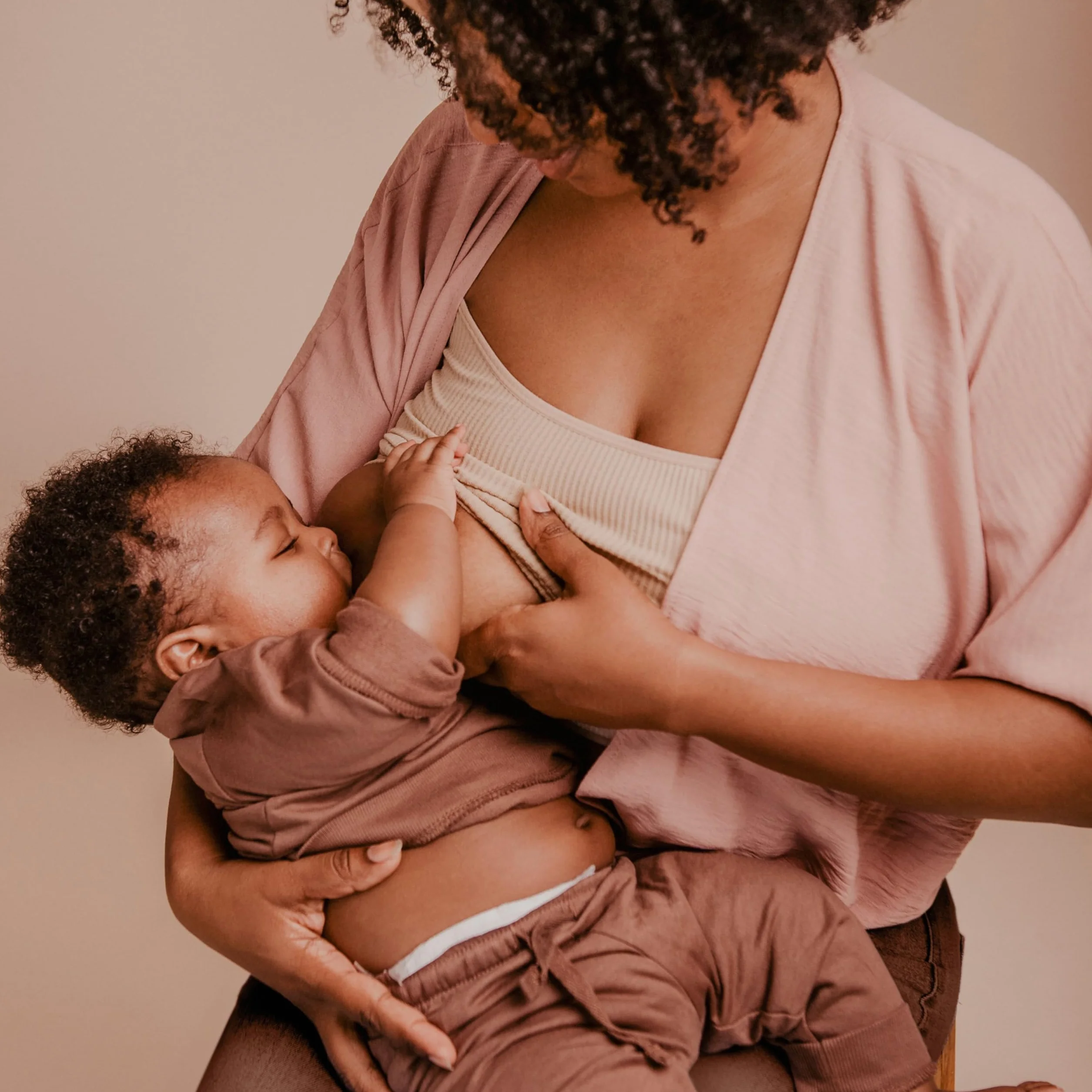 Suavinex, Confezione da 2 Tettarelle per Biberon Anti-Coliche Zero Zero, flusso Adattabile (A) Si adatta alla Forza di Suzione del Bambino, Tettarella Allattamento Misto, +0 Mesi