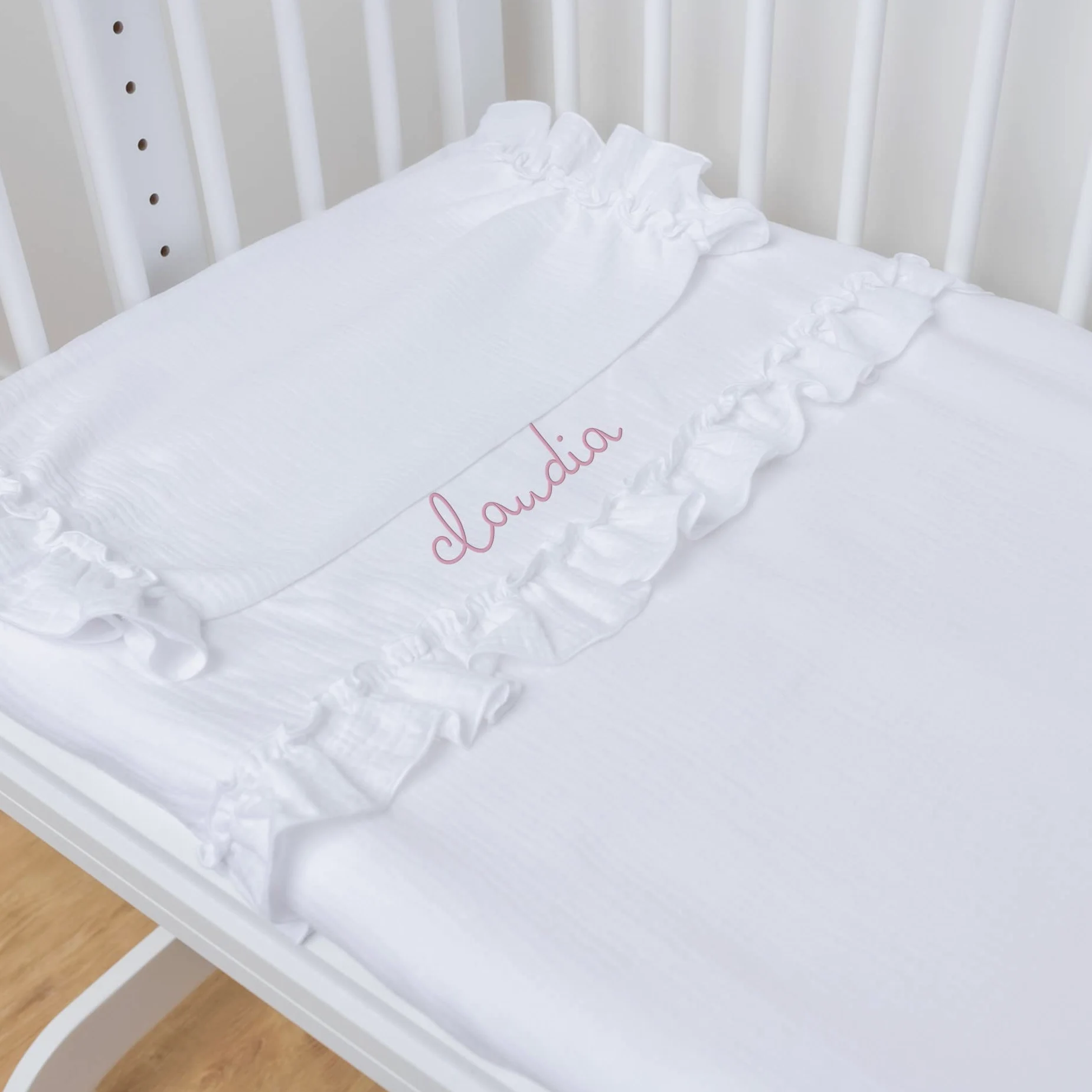 Nenel Completo da lenzuoli Personalizzati Ricamati con il nome dei bebè - Completo 3 Pezzi (Lenzuolo sotto + Lenzuolo + Federa per Cuscino) - Bambula - Bianco, Culla 60x120 cm