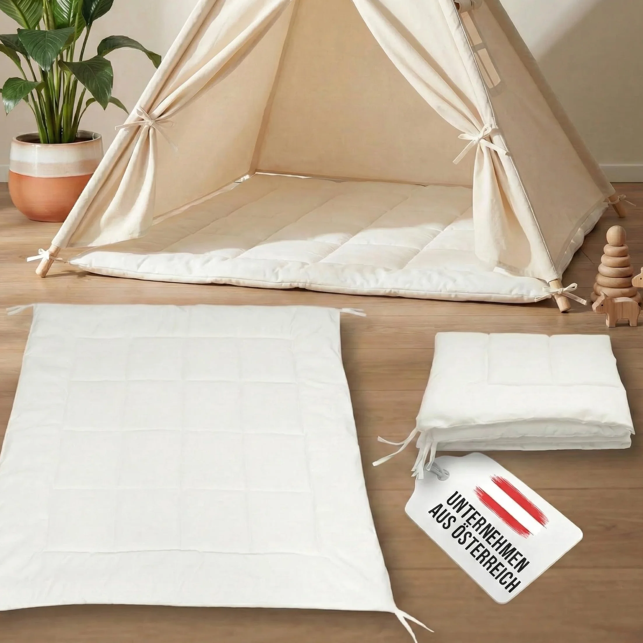 LIONHERZ® Tappetino Tipi con nastri, 120 x 120 cm, coperta imbottita per tenda da gioco/casetta dei giochi, morbida coperta quadrata per bambini, inserto trapuntato/base per legare (bianco brillante)