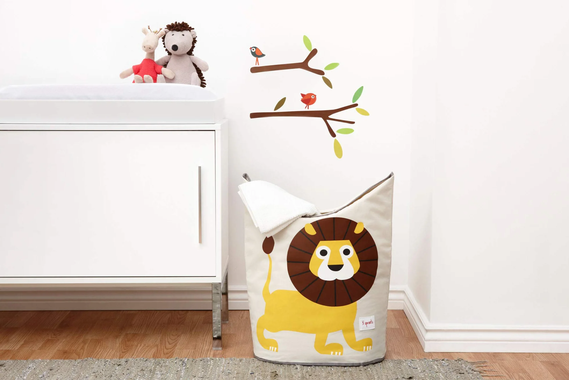 3 Sprouts, Contenitore Portabiancheria da Bagno per Bambini, Ideale per Contenere i Panni in Bagno e in Lavanderia, Decorata con Leone, con Imbottitura, 48x28x56 cm