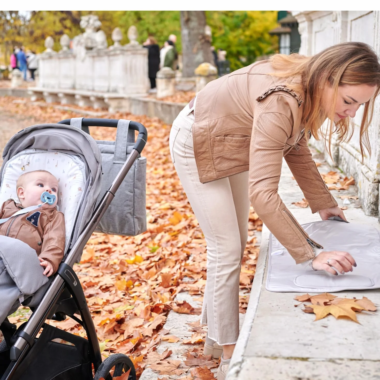 TENDS Fasciatoio Portatile Neonato - Fasciatoio Pieghevole e Impermeabile per Viaggio como Neonato Accessori Utili - Regalo Nascita Perfetto per Bimbo e Bimba - Fasciatoio neonato portatile