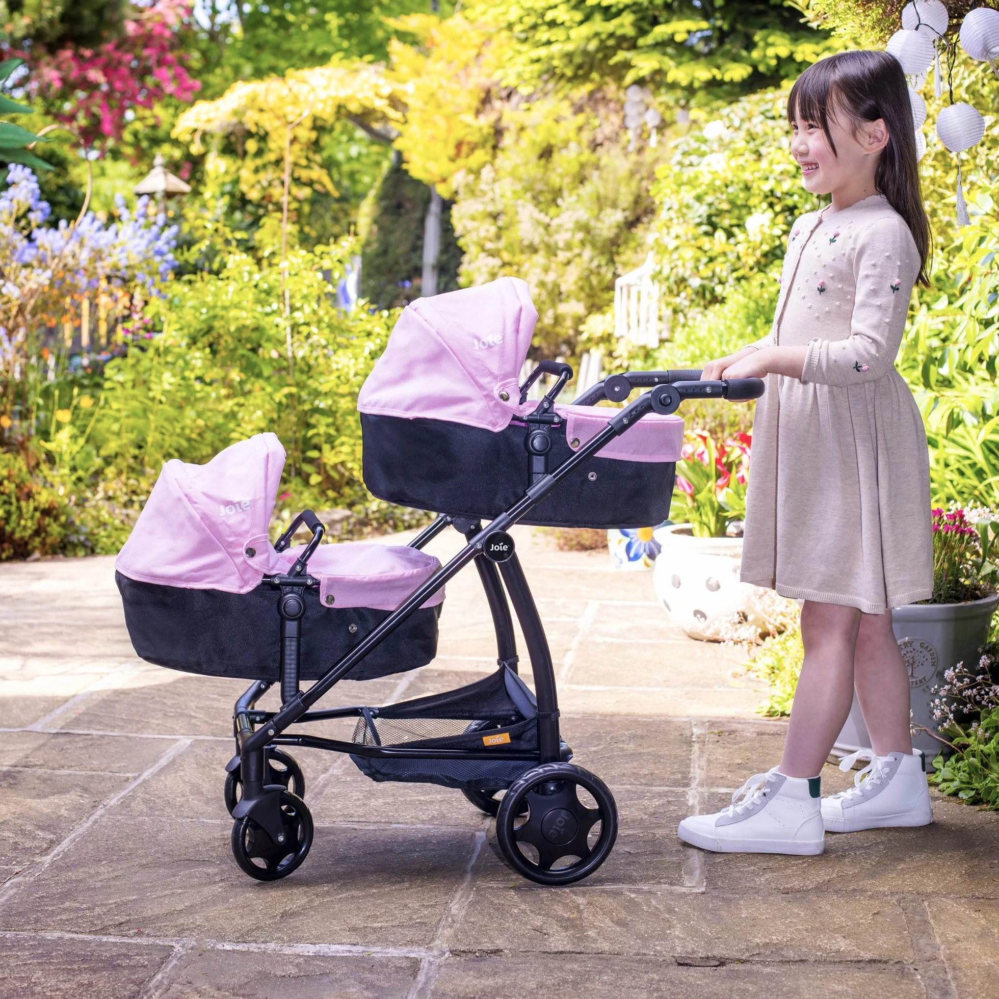 Joie Junior Evalite Twin Passeggino doppio rosa e nero, carrozzina doppia per bambole con maniglia regolabile in altezza e diverse opzioni di seduta, adatto per bambini dai 3 anni in su