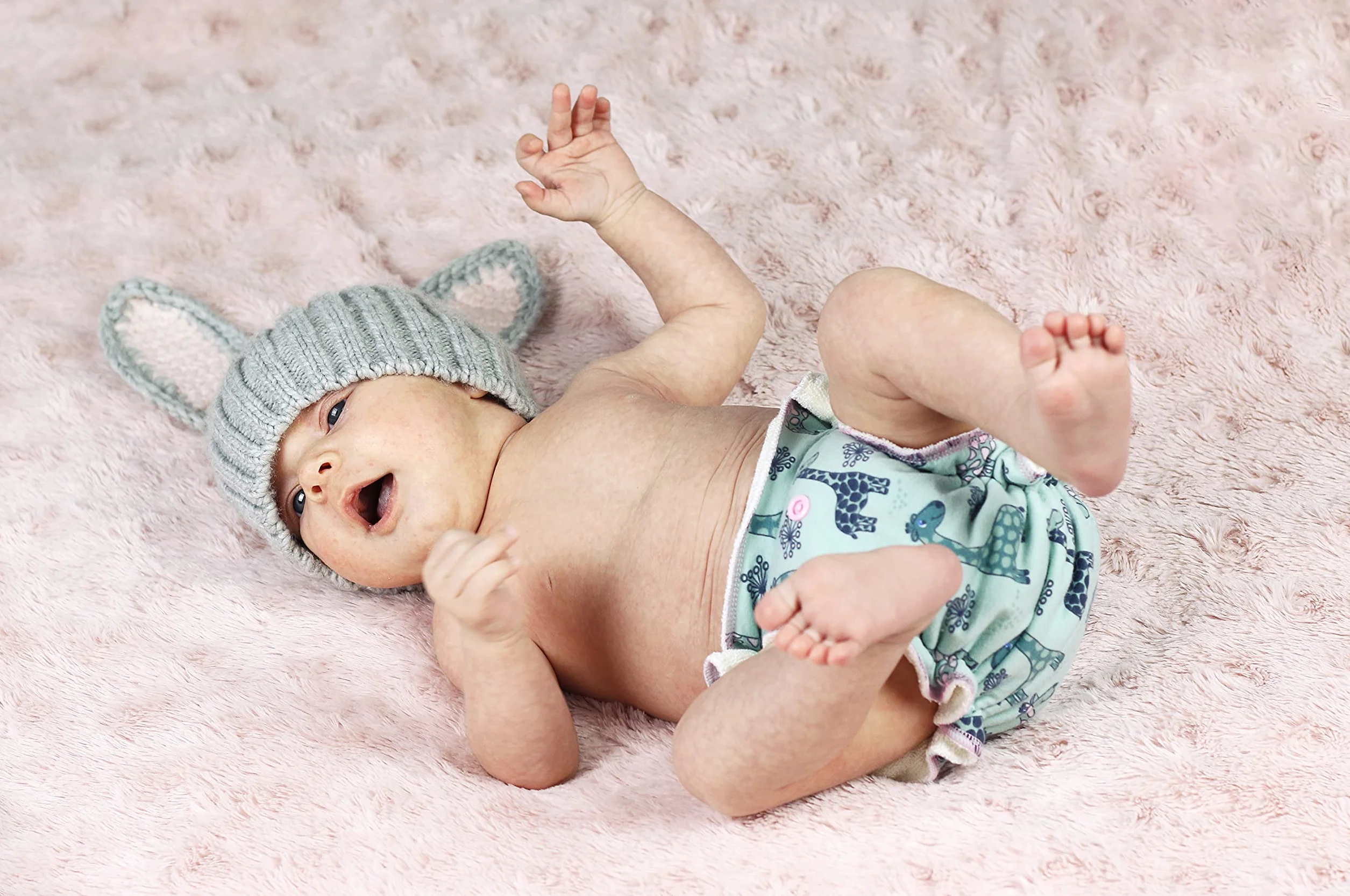 Petit Lulu pannolino in tessuto in bambù fitted neonato | Snaps | Materiale esterno 95% cotone, 5% elastan | Riutilizzabile e lavabile | Pannolino Mutandina di stoffa | Prodotto in Europa (Polar Bear)