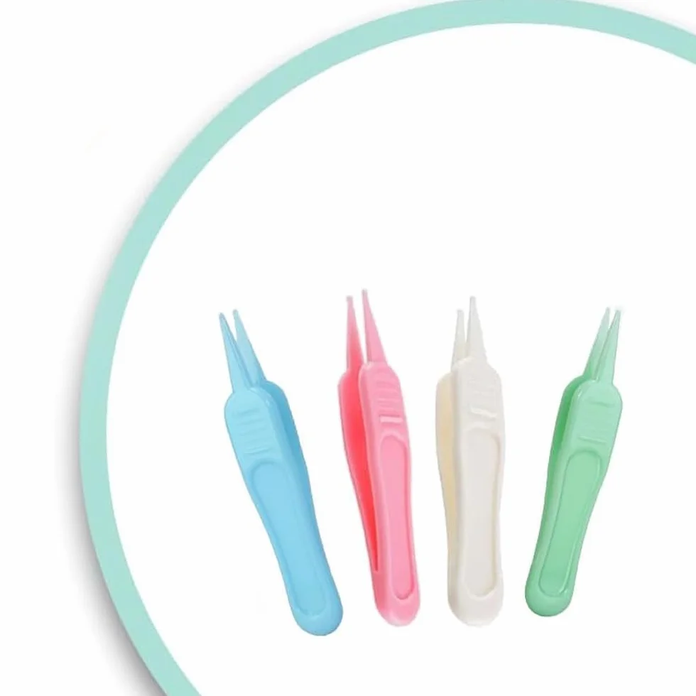 Pinzette per Naso, 4 Pezzi Naso Pinzette, Pinzette per la Cura, Pinzette di Plastica a Testa Rotonda, per la Pulizia Nasale