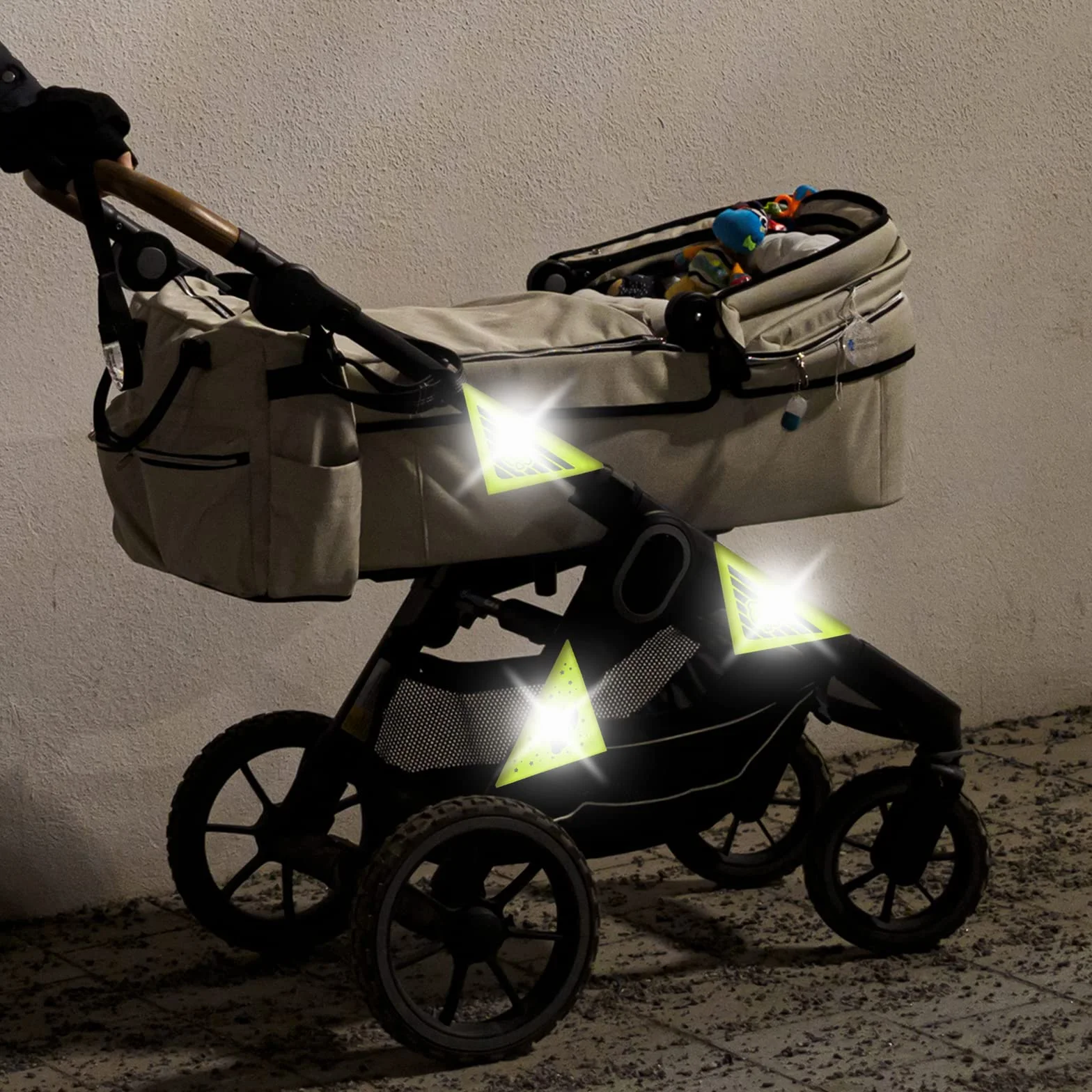 4 Catarifrangenti per Passeggino, Universali, Ideali per Passeggini, Biciclette, Rimorchi e Molto Altro, Simpatici Neonati e Nuvole, Luna, Stelle, Motivo Neon Giallo