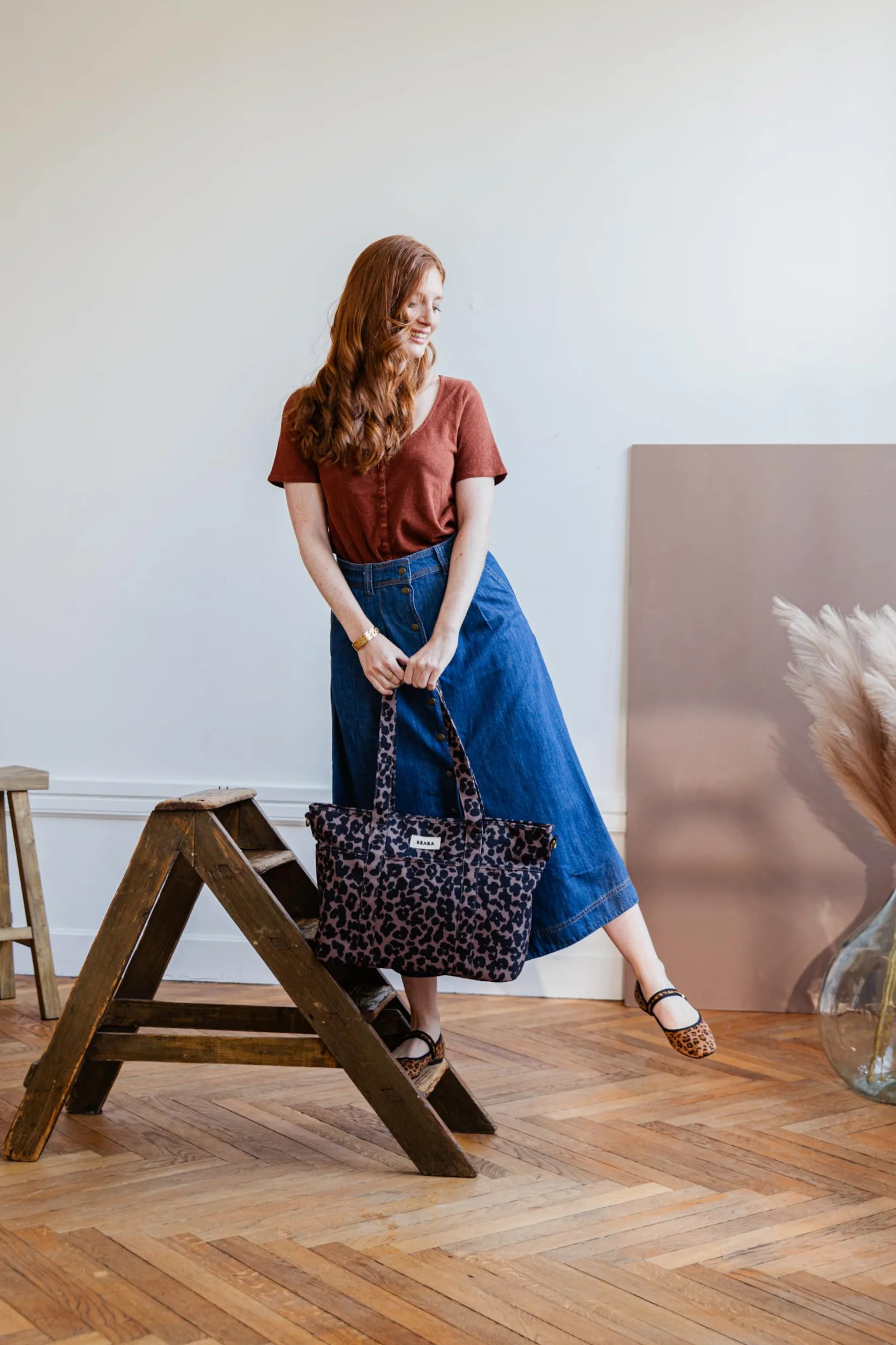 BÉABA Borsa Fasciatoio Bebè Madrid 22L – Borsa Pannolini Tipo Tote, Unisex Mamma e Papà, 11 Tasche, Tasca Termica, Aggancio Passeggino, Fasciatoio Imbottito – Leopardo