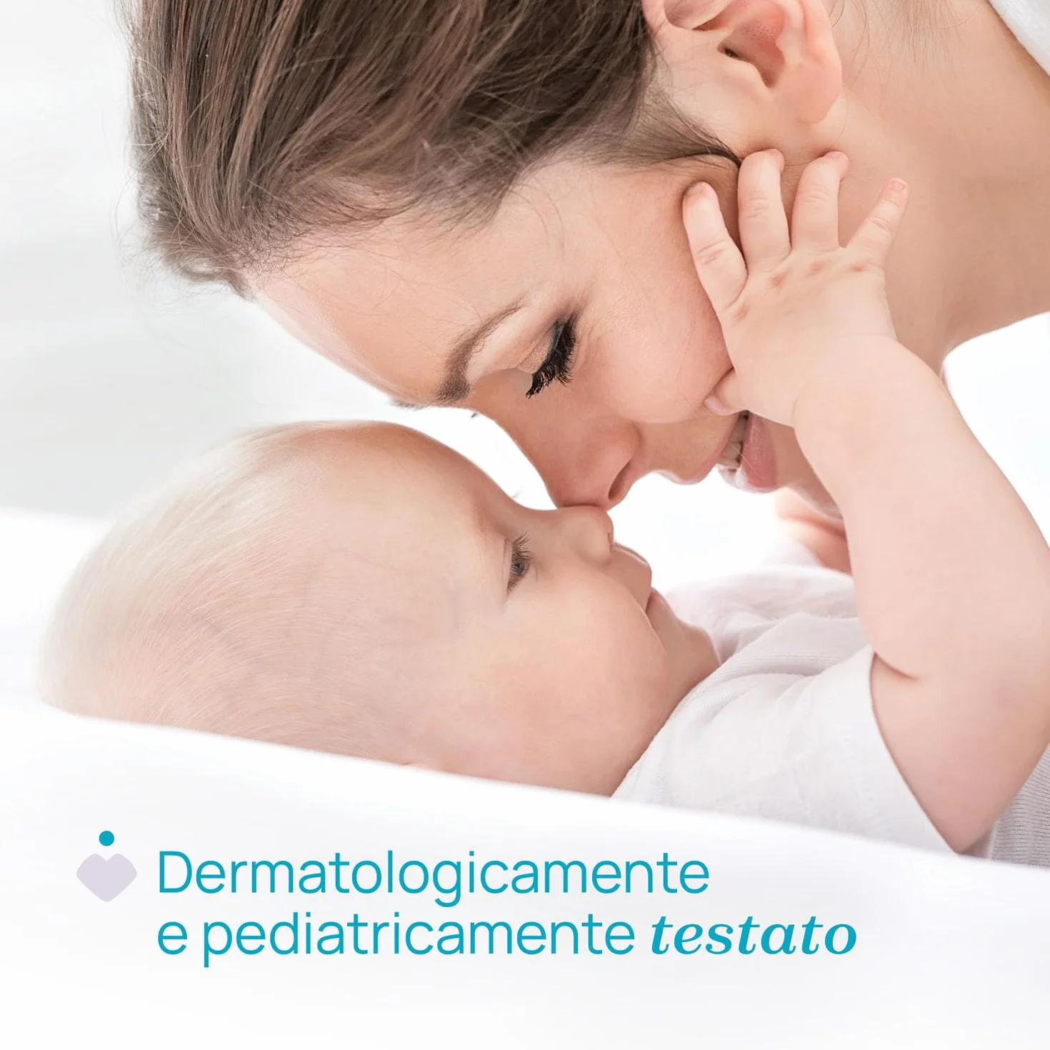 Chicco Baby Moments Polvere Delicata 150g, Azione Assorbente e Rinfrescante con Amido di Mais e Caolino, 95% Ingredienti di Origine Naturale, Dermatologicamente Testata per Pelli Sensibili