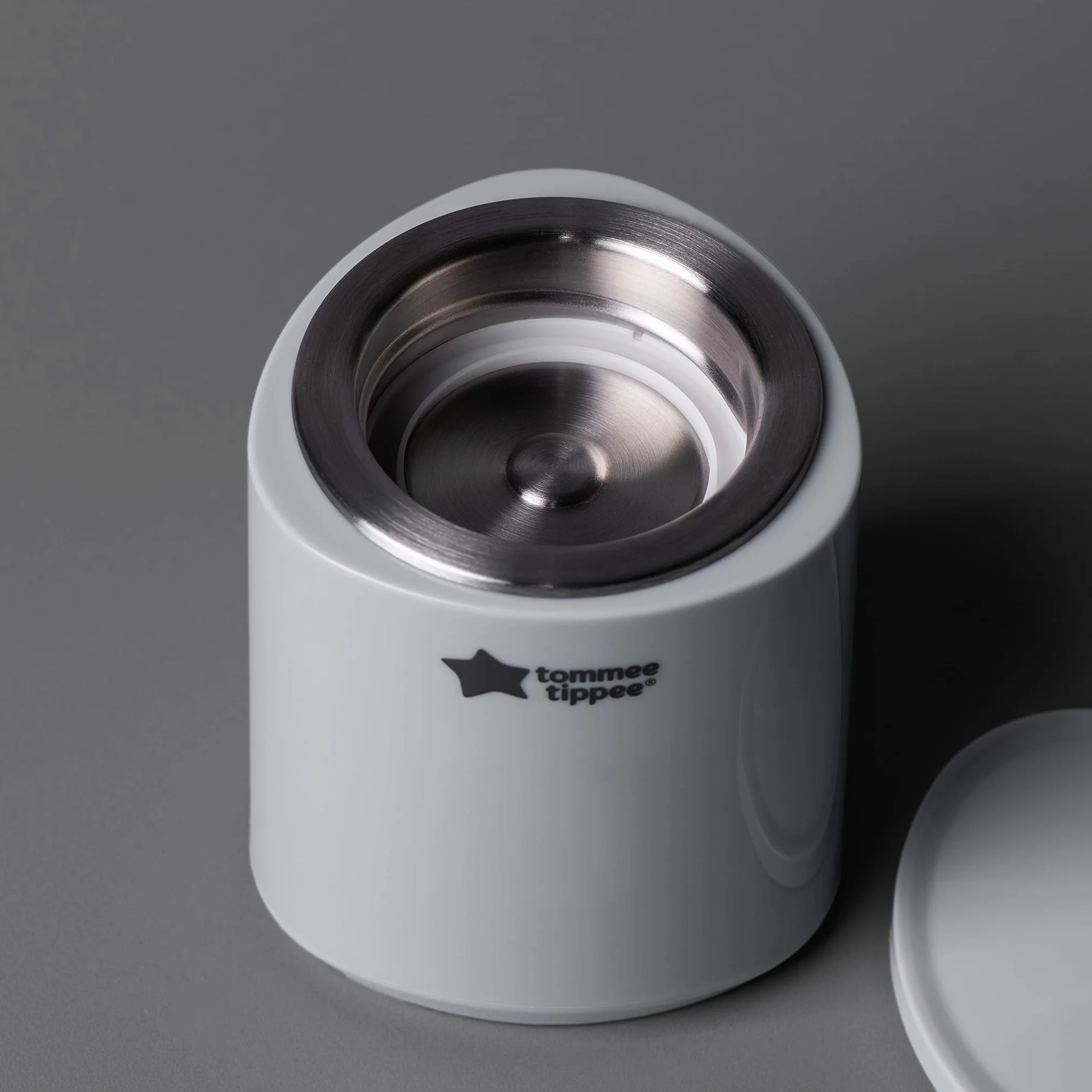 Tommee Tippee Scaldabiberon LetsGo Portatile, Ricaricabile con USB, Scaldabiberon Elettrico, Leggero e Comodo Per il Viaggio