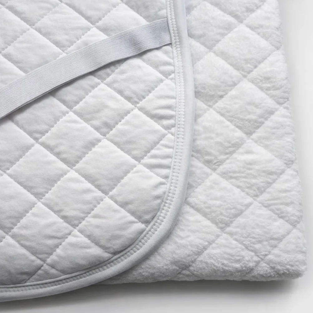 Coprimaterasso Per Lettino in Pile per Maggiore Comfort e Calore nel lettino| 120 x 60 cm | Vello Traspirante e Rovescio in Imbottitura di Qualità Con Cinghie sui Bordi - Fatto in Portogallo
