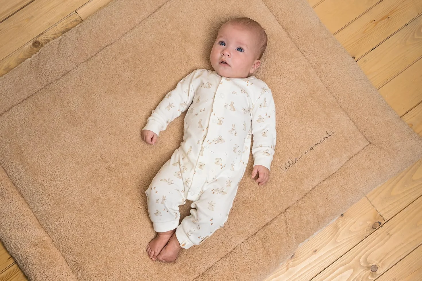 Little Dutch 8857 - Tappetino per gattonare, motivo coniglietto, colore: beige, motivo: newborn Naturals (80 x 100 cm)