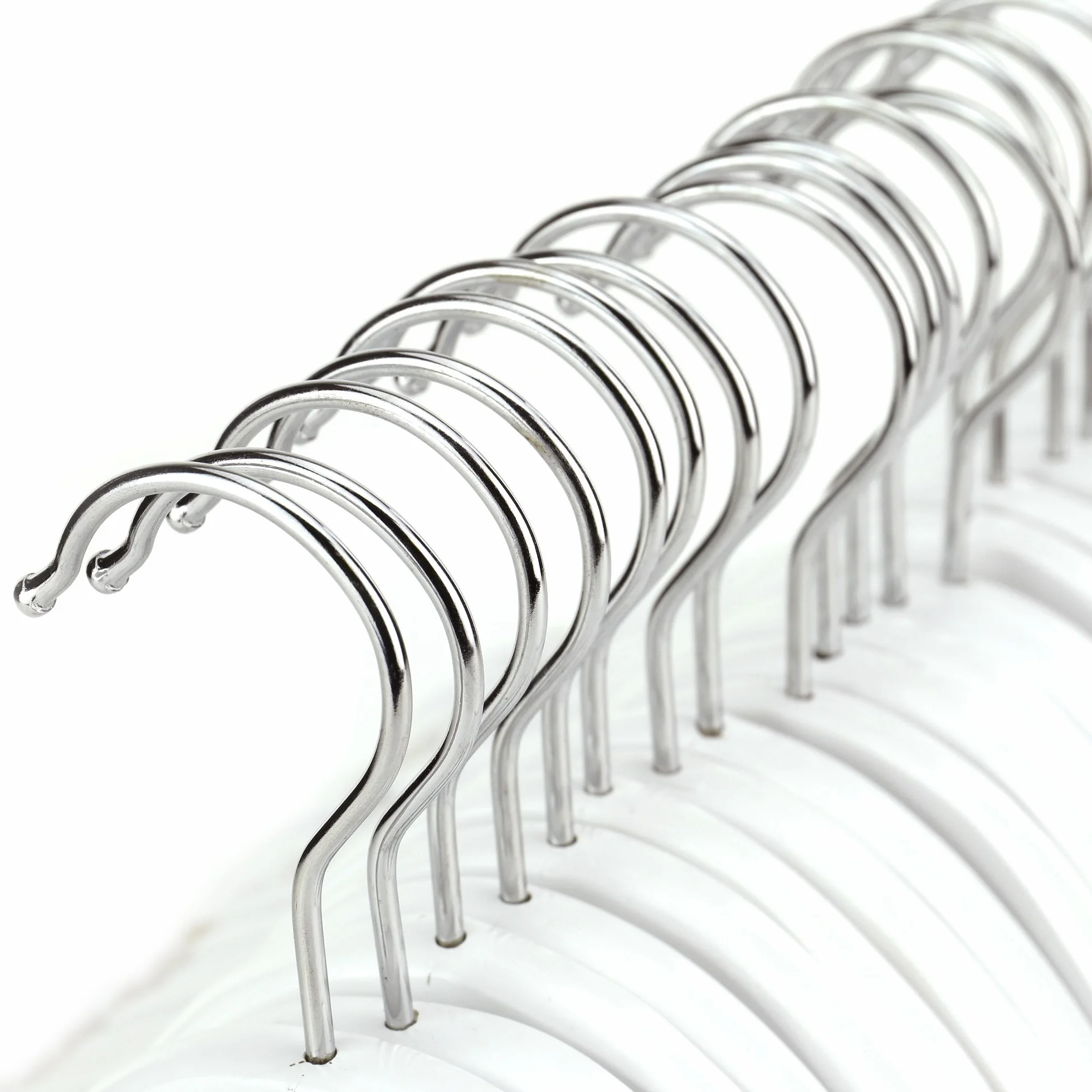 HANGERWORLD 12 grucce in legno per bambini, 30 cm, antiscivolo, per vestiti e pantaloni, colore: bianco