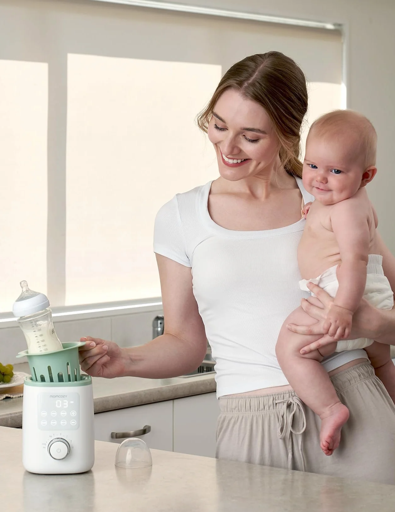 Momcozy MW02 Nutri scaldabiberon Baby con controllo preciso della temperatura e luce notturna | 9-in-1 scaldabiberon con riscaldamento rapido, spegnimento automatico e compatibilità universale per
