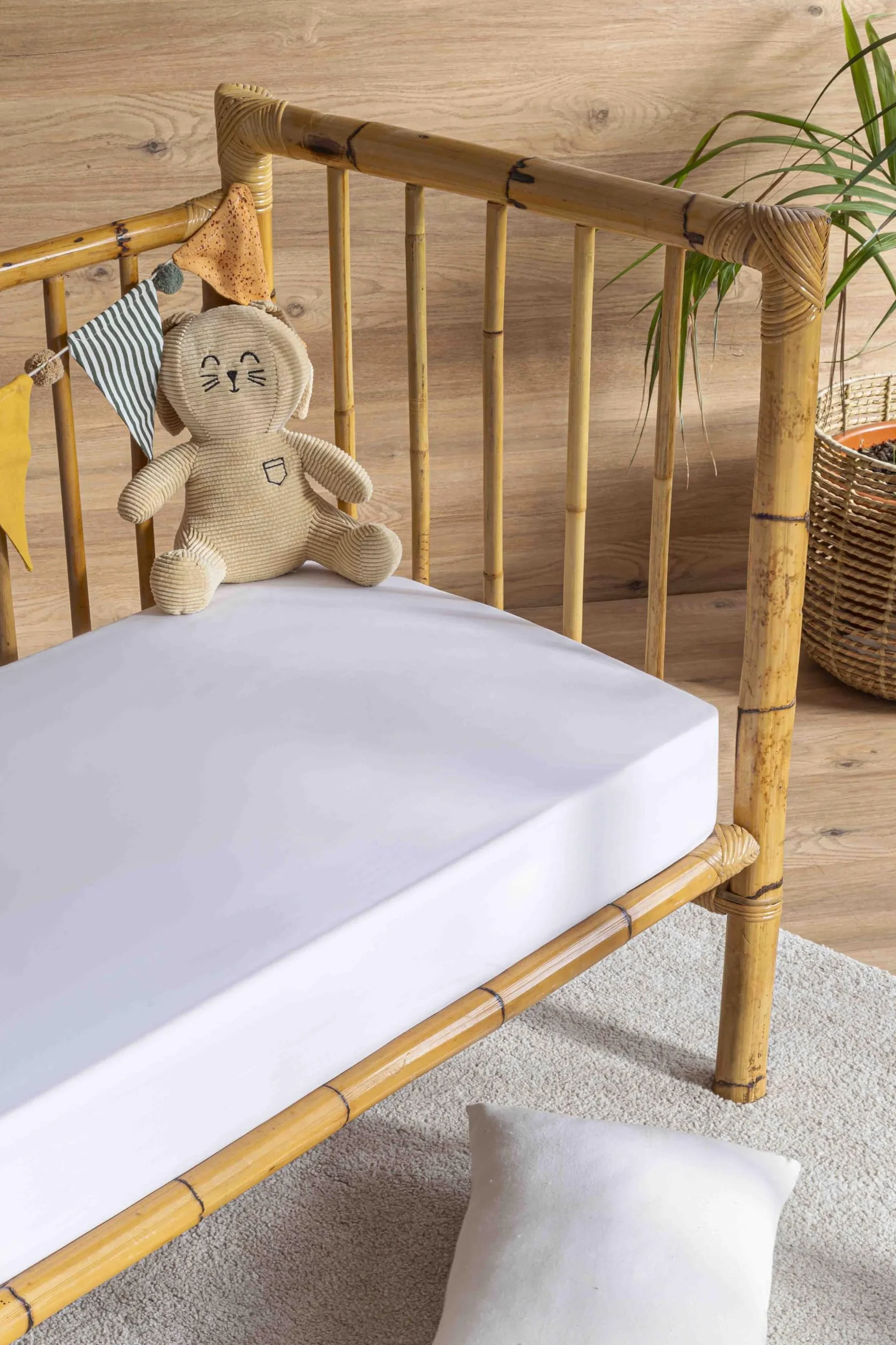 Lenzuolo con angoli per lettino in cotone biologico, traspirante di alta qualità per il tuo bambino. (60 x 120 cm)