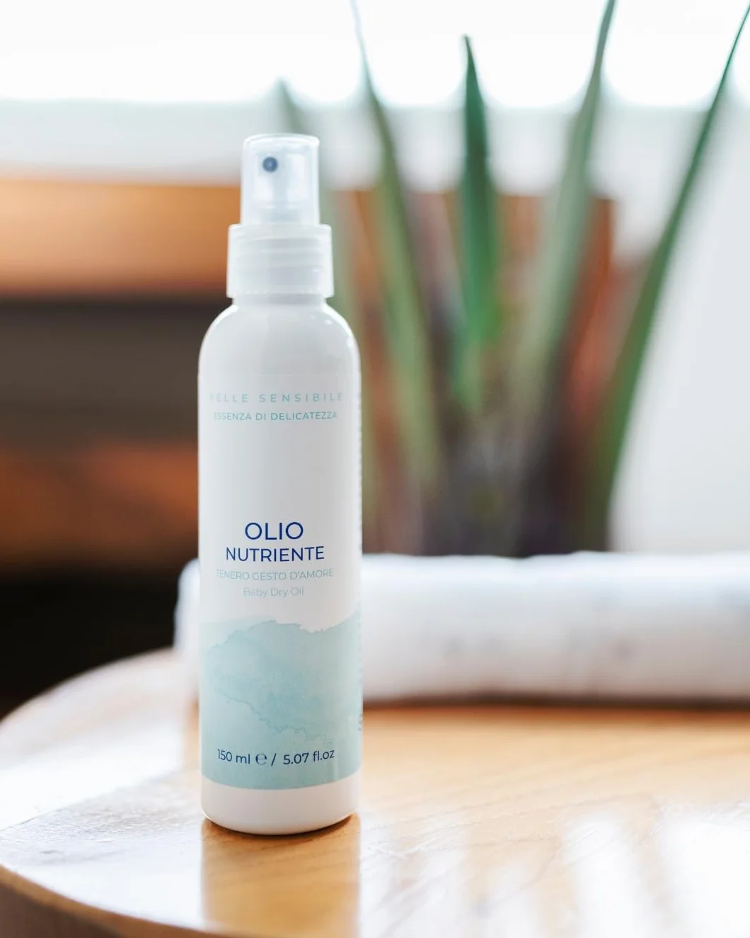 Olio Nutriente Secco Spray per pelle delicata dei bambini, 150 ml, con olio di avocado, macadamia e jojoba
