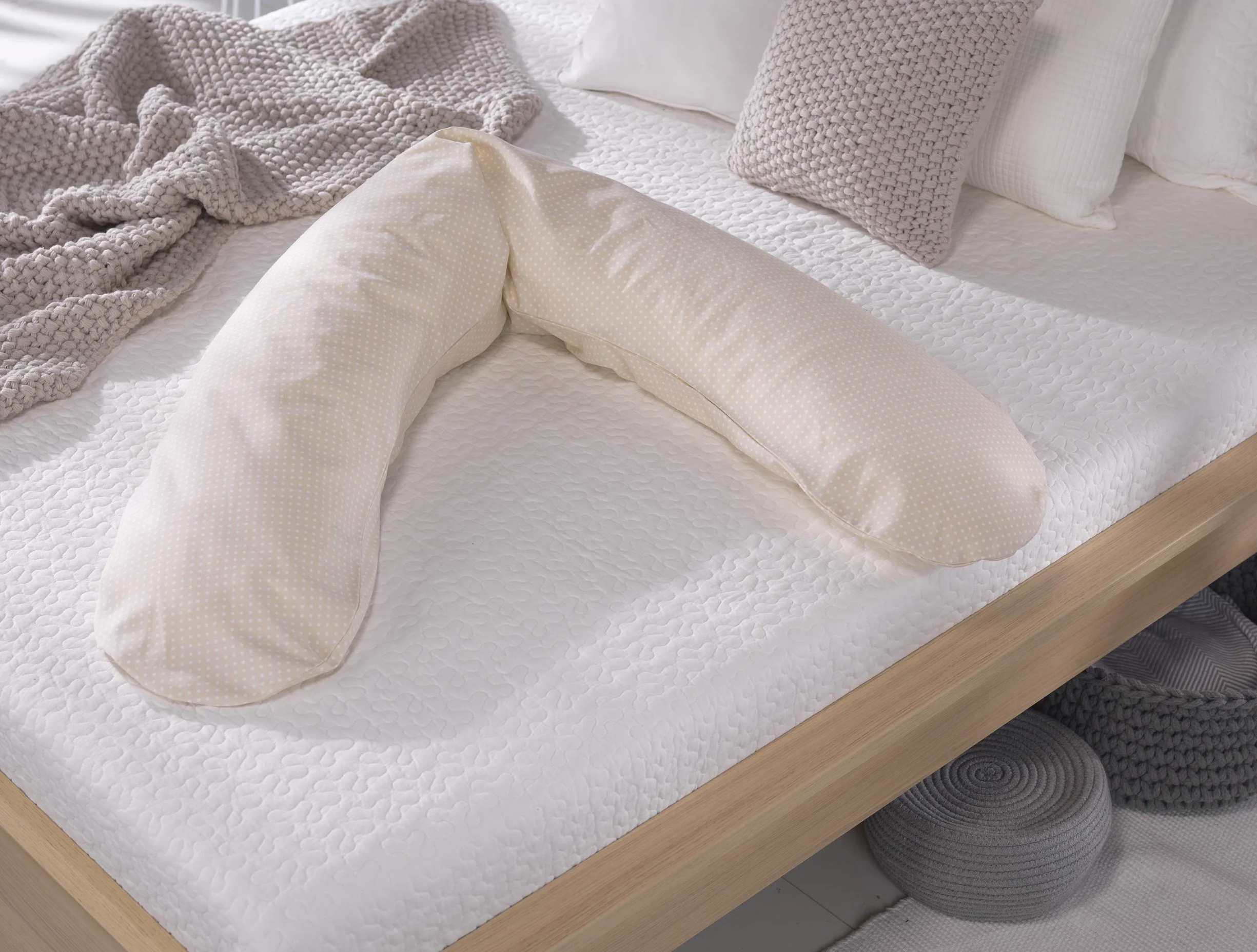 Theraline Cuscino per allattamento Gravidanza L'originale con imbottitura di farro, colore: beige 75 punti