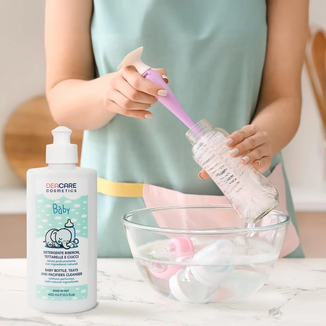 Deacare Baby KIT 6 DETERGENTE BIBERON TETTARELLE E CIUCCI con Enzimi di Origine Naturale, Senza Profumo, Detersivo Biberon, Rimuove Residui Cibo e Sanitizza, Dermatologicamente Testato - 6x400ml