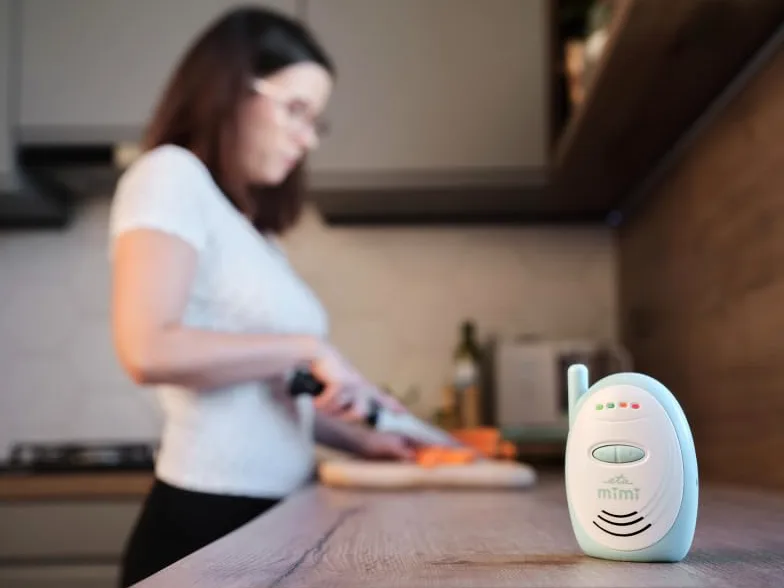 ETA Baby monitor Mimi - Baby Monitor audio 2,4 GHz con sistema FHSS, portata fino a 300 m, modalità Eco, comunicazione usa e getta, segnale debole e rilevamento della batteria