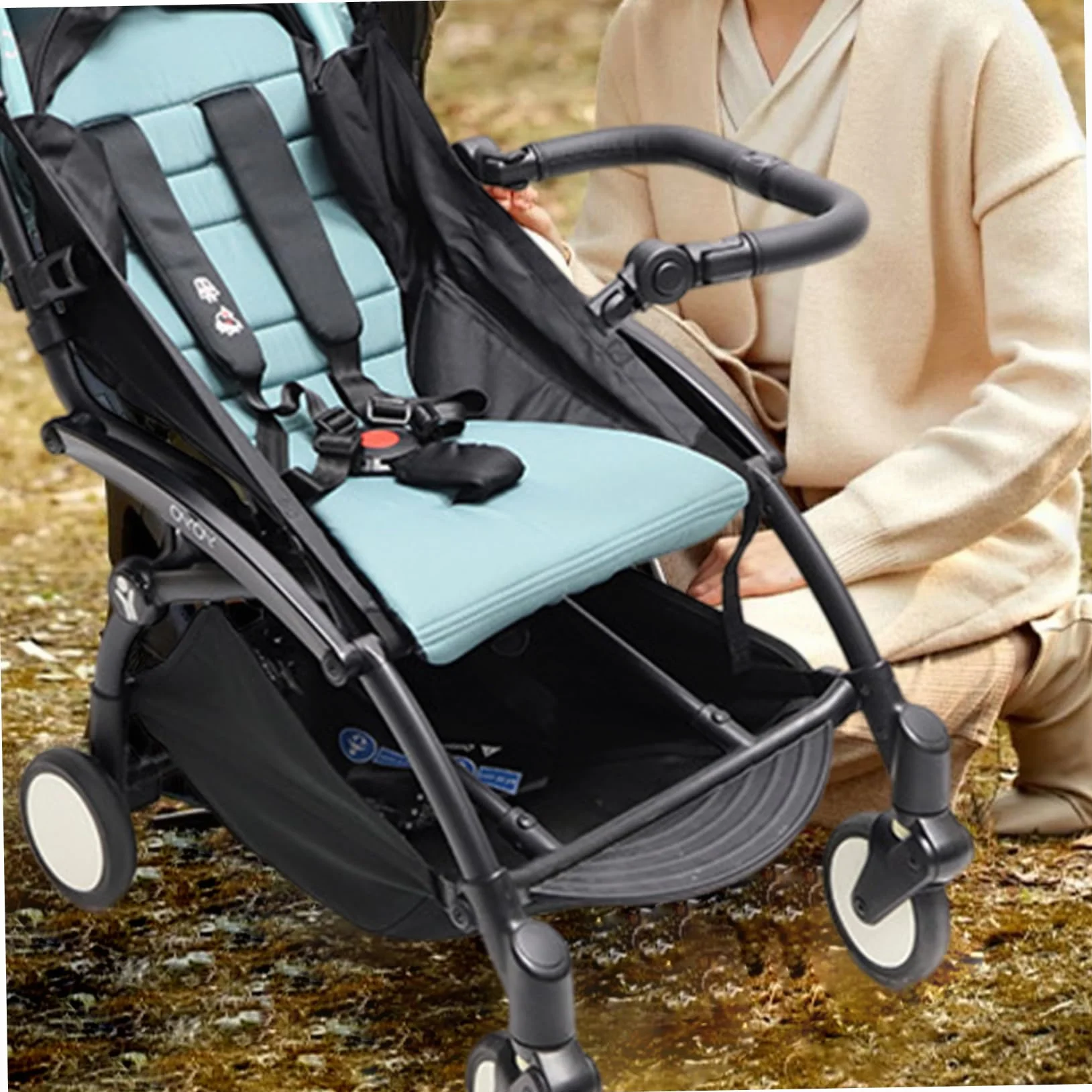 Barra paraurti per passeggino Accessori per maniglia per passeggino multifunzionali regolabili in pelle PU con interruttore a pulsante per la sicurezza del bambino, accessori per neonati, maniglia