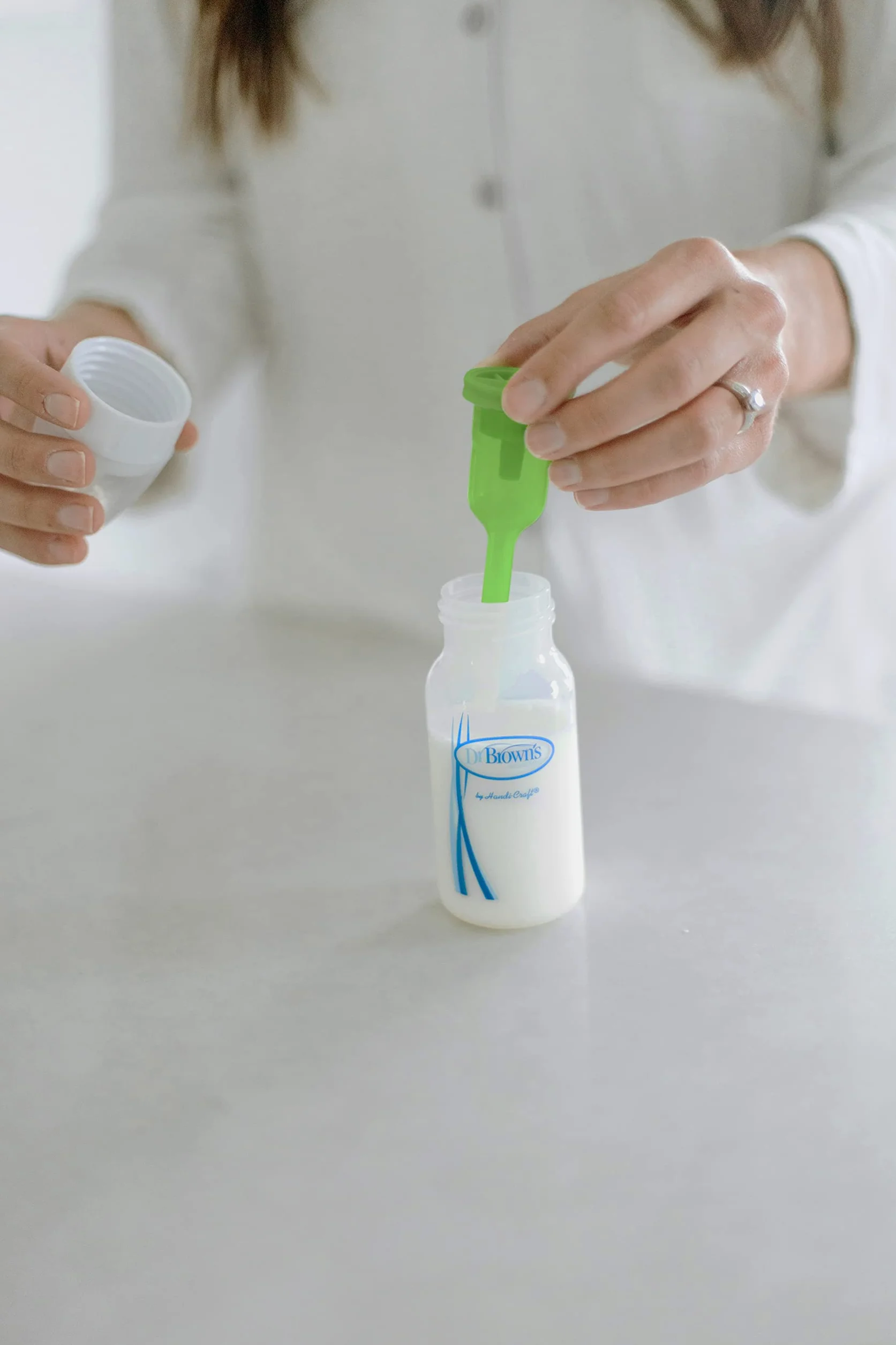 Opzioni biberon anti-colica a bocca stretta del Dr Brown+ 120 ml