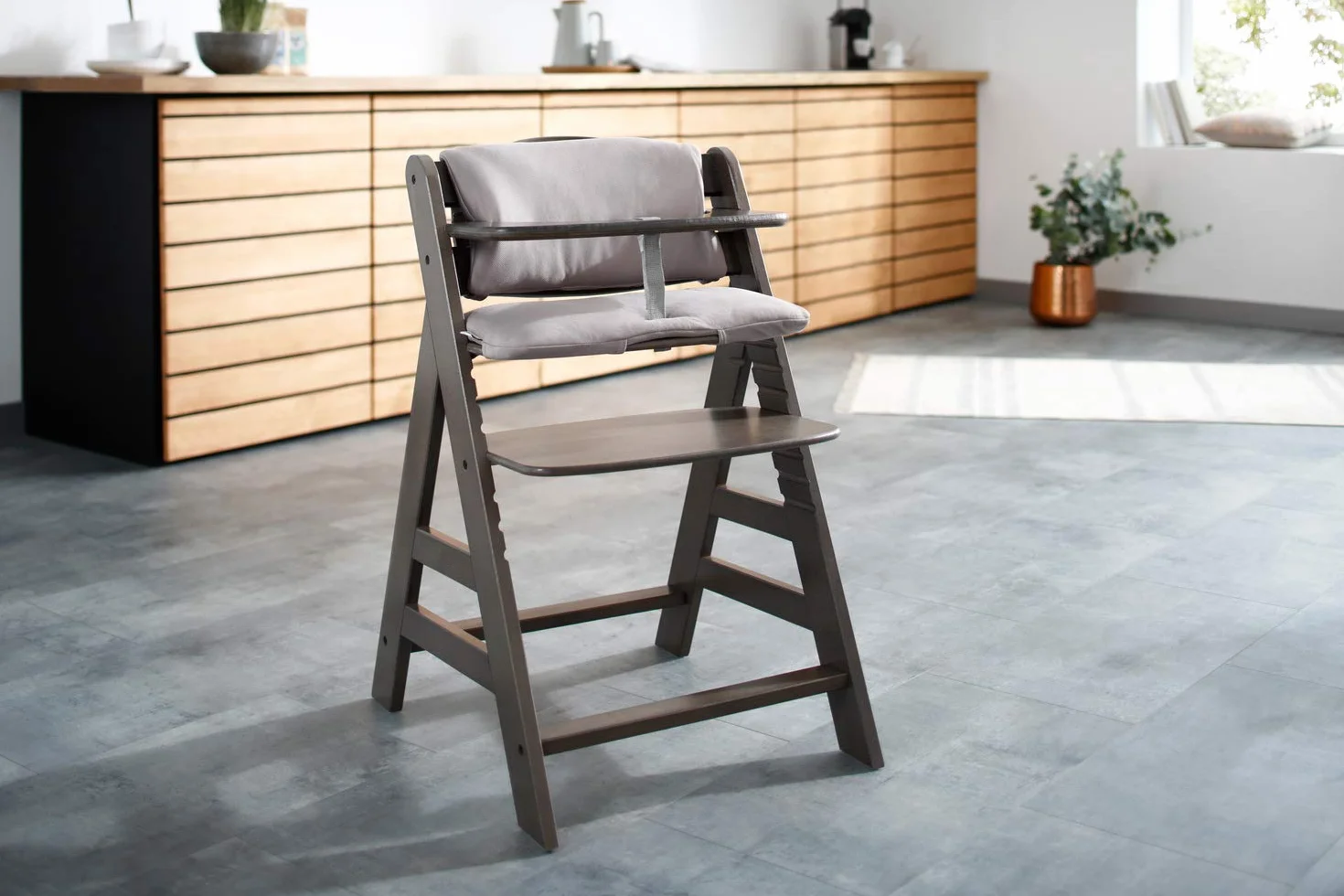 hauck Highchair Pad Deluxe, Beige – Cuscino per Bambini 6 – 36 Mesi - Compatibile con Seggiolone Pappa in Legno Alpha+, Beta+ e Arketa – Copriseduta Soffice a 2 Pezzi per Seduta e Schienale
