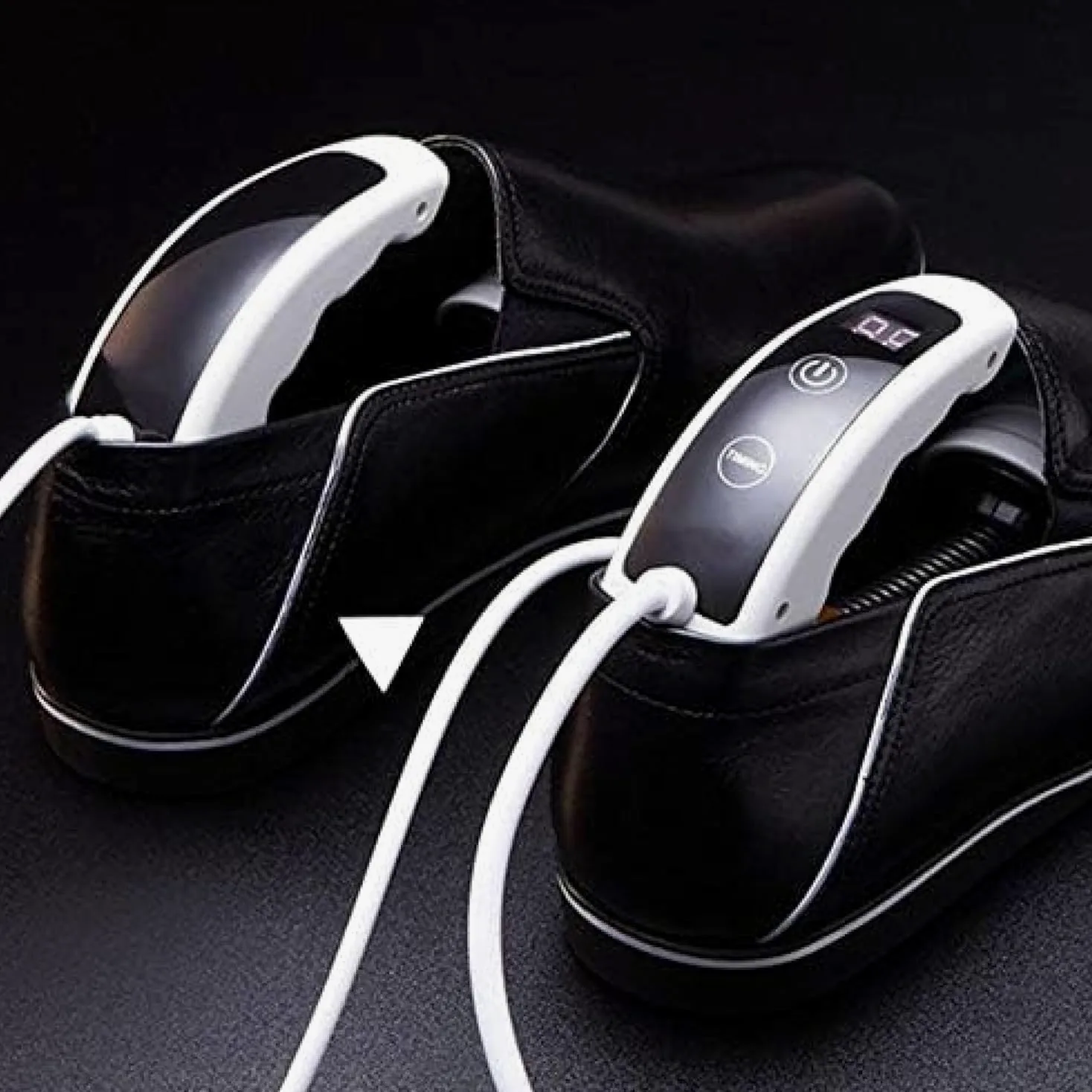 Disinfettante per Scarpe A Raggi Ultravioletti, Sterilizzatore per Stivali, Asciugatore per Scarpe, Luce Germicida UV, Elimina Batteri, Funghi, Odori E Germi nelle Unghie delle Scarpe.
