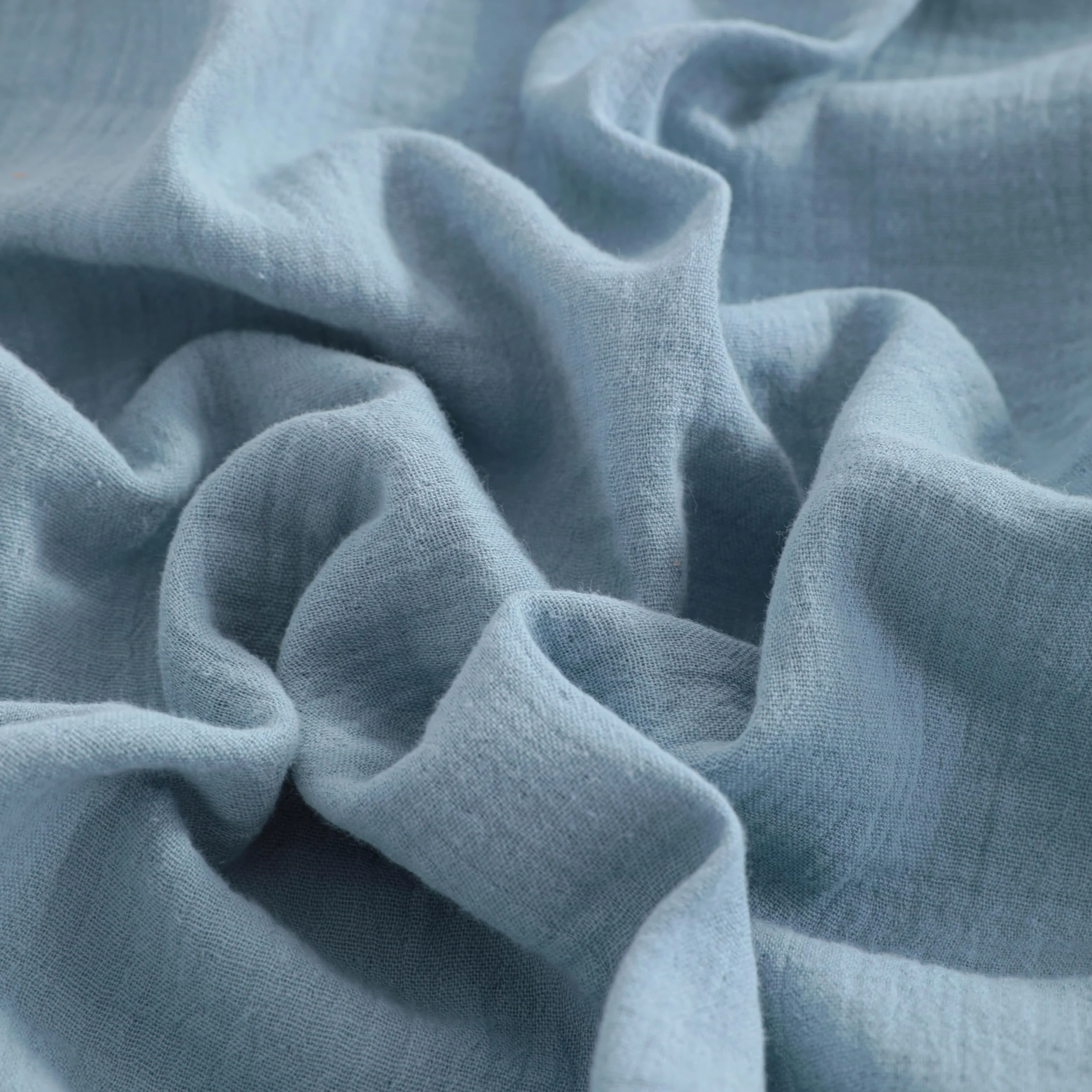NTBAY Confezione da 2 lenzuola in mussola di cotone, morbide e traspiranti, a doppio strato, 61 x 96 cm, per culle e materassi per bambini, ragazzi, ragazze, unisex, colore celeste, 61 x 96 cm