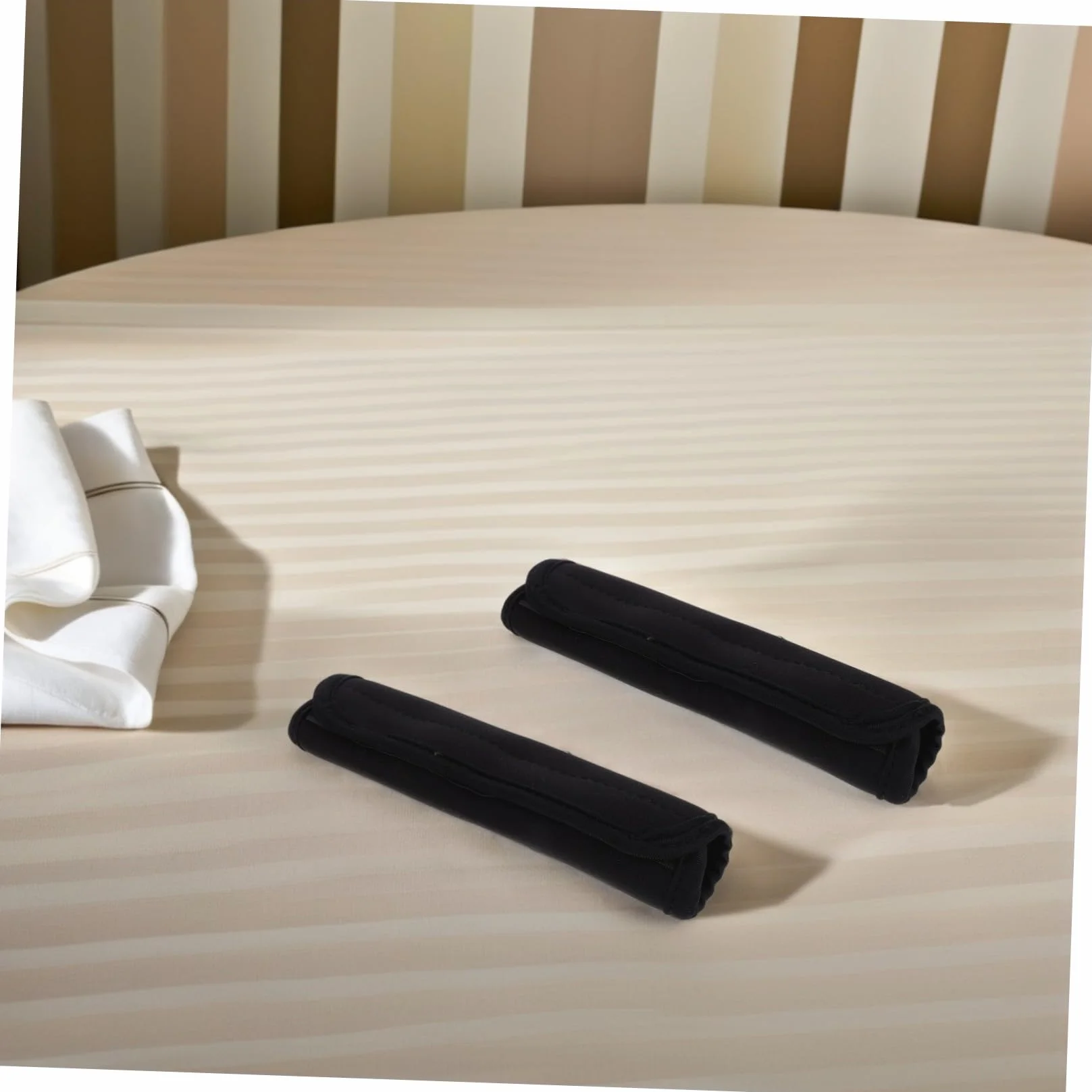 Copertura per Maniglia Carrozzina 2 Unitá Chiusura a Strappo, Rivestimento Morbido e Termico per Bracciolo Carrozzina, Protezione Confortevole per Uso in Tutte le Stagioni, Adatta